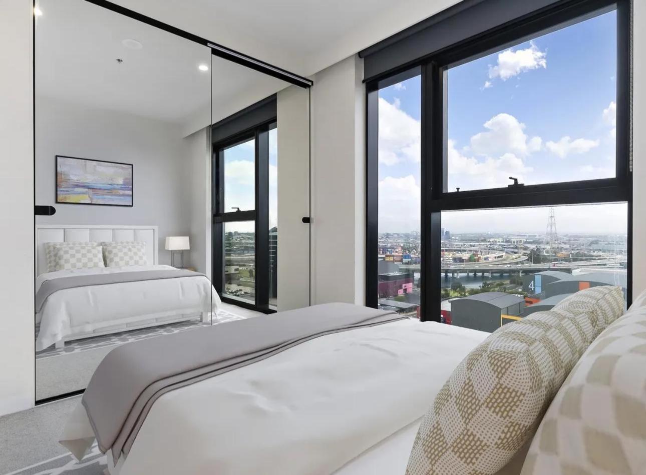 High Rise Marina Tower *