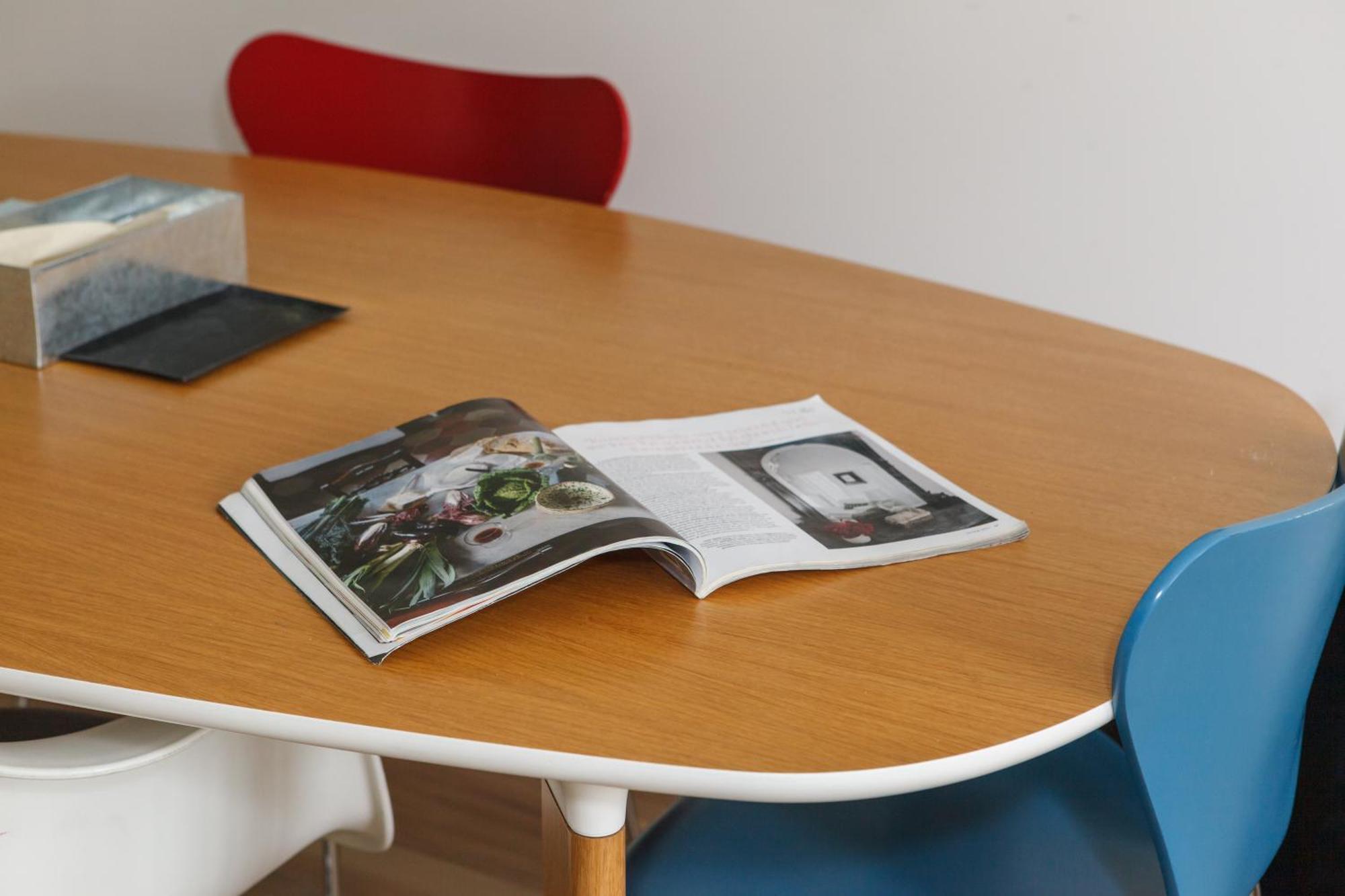 Modern Nomads Mid-century Cosy 1br Near Shops At Heart Of Cbd Apartment Melbourne