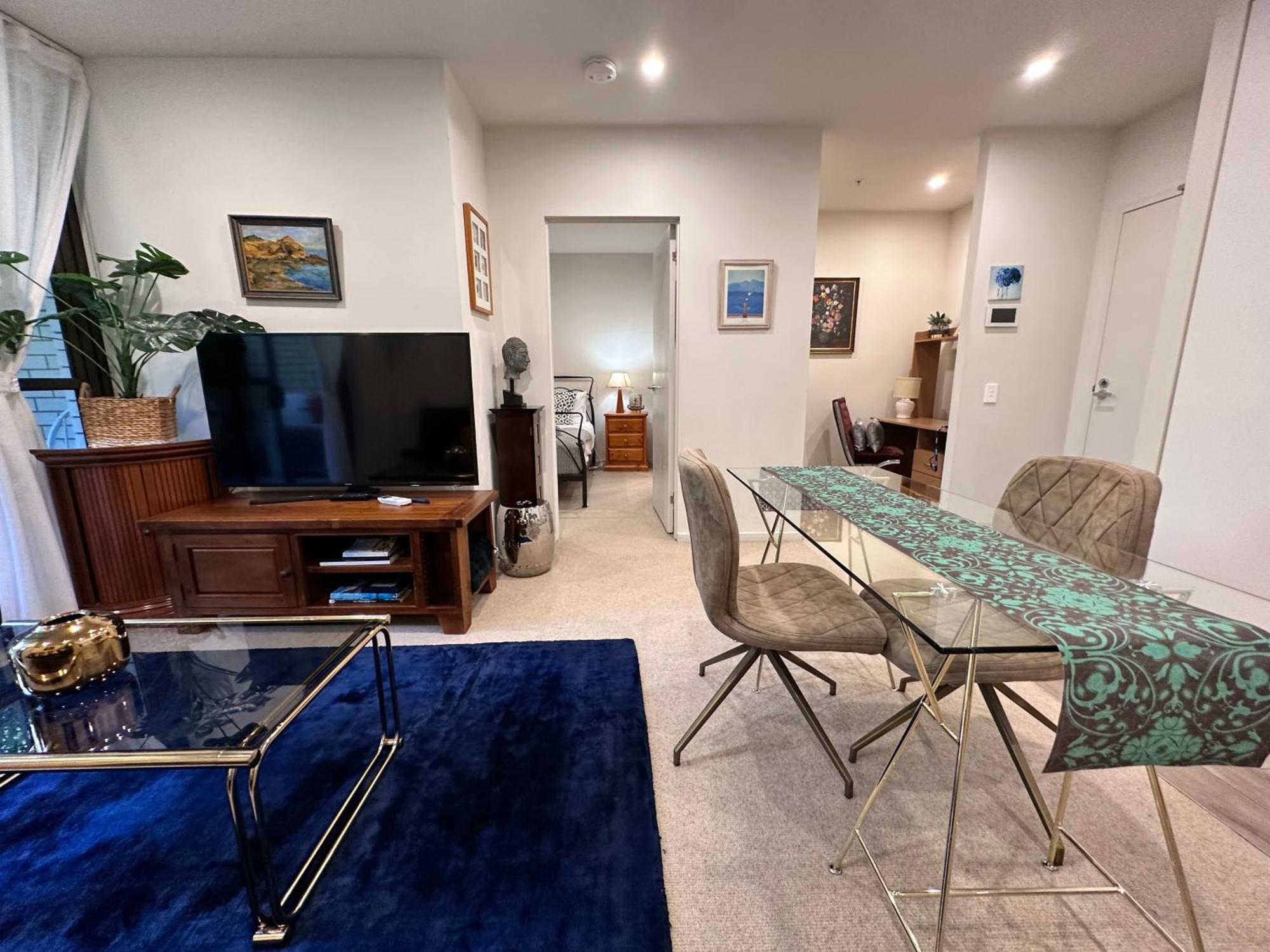Royal Executive Living Caulfield Corporate Melbourne