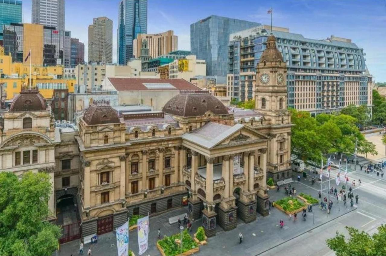 Cbd Town Hall View Homestay *
