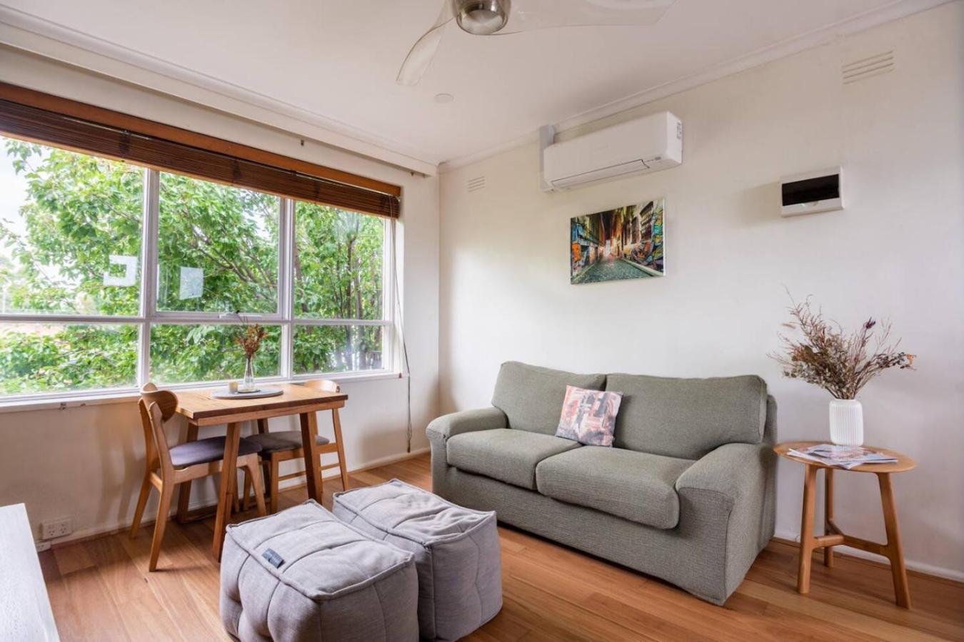 Maddox, 5min Walk To Train With Netflix And Parking * Melbourne