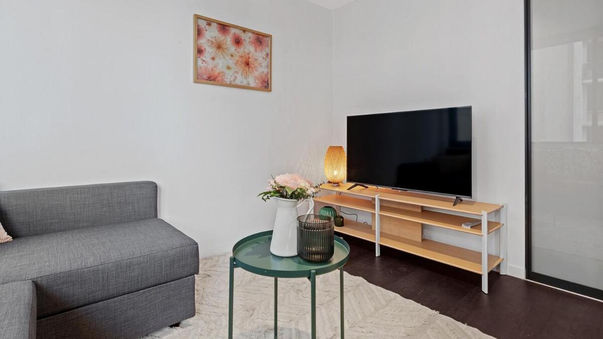 Apartment The Downtown Nest Melbourne