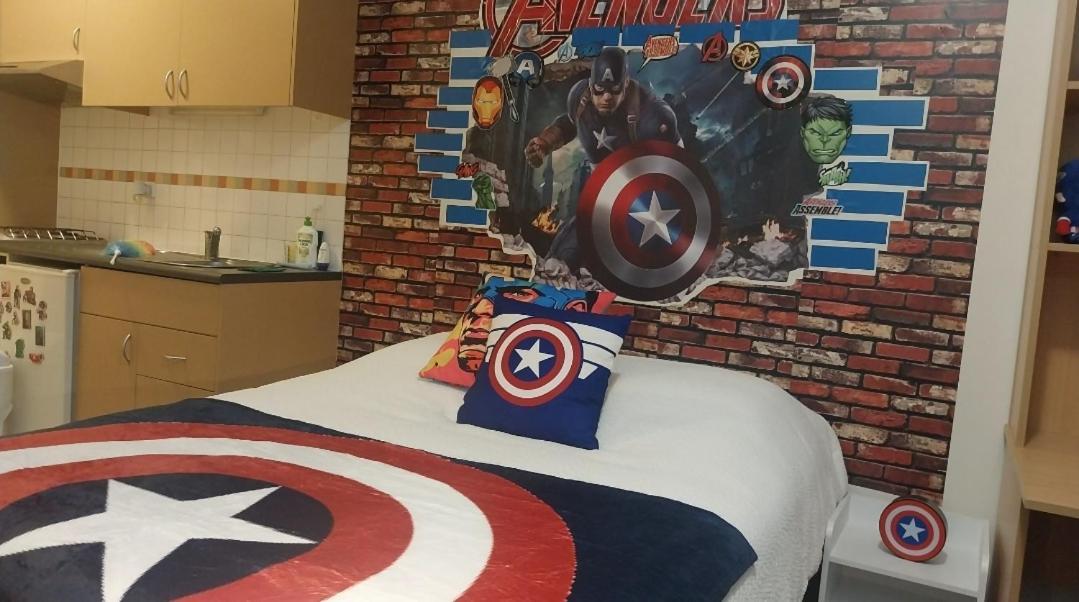Captain America K Cbd Apartment