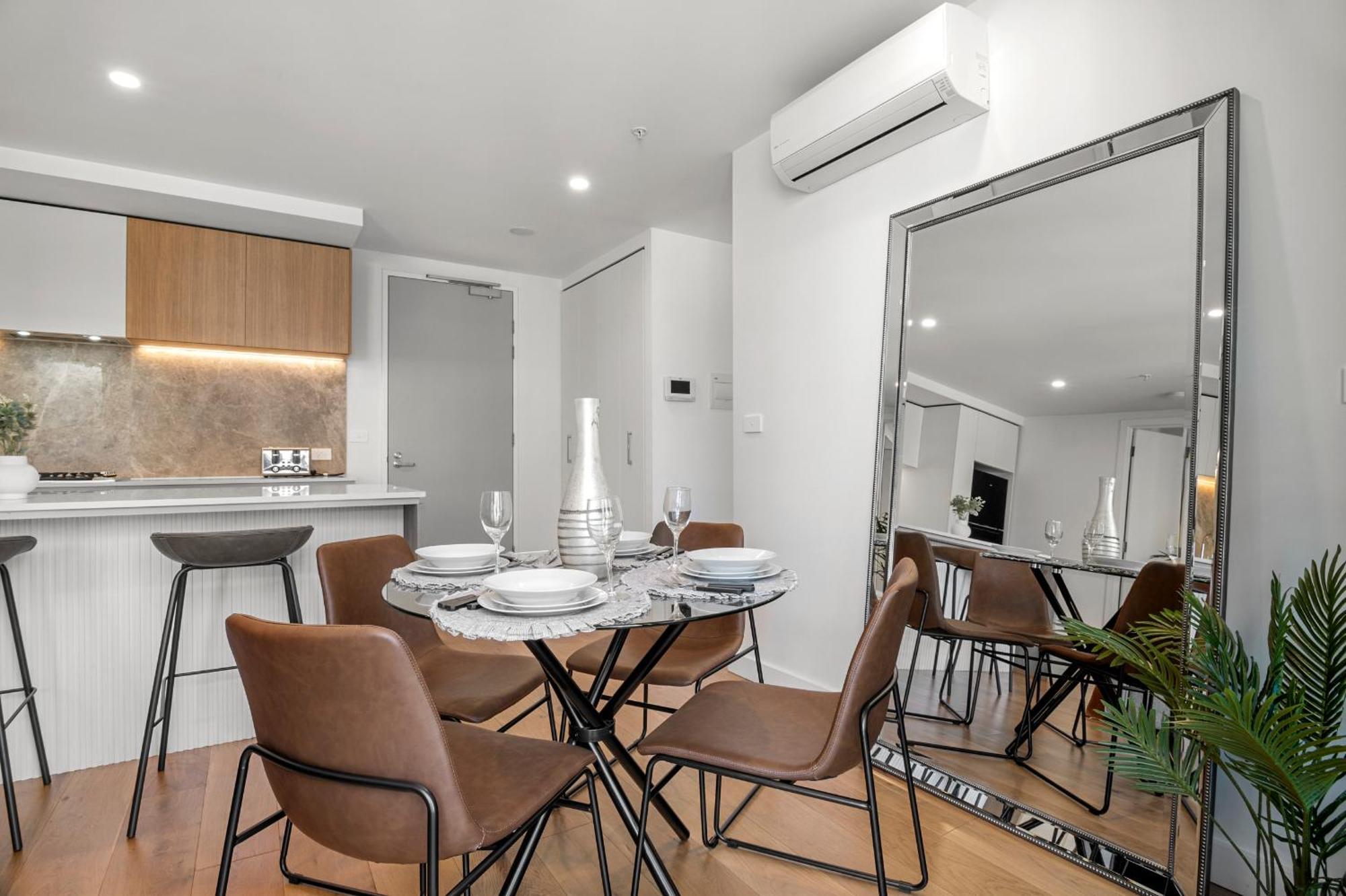 Apartment Free Parking 2b2b Next To Flagstaff Gardens *