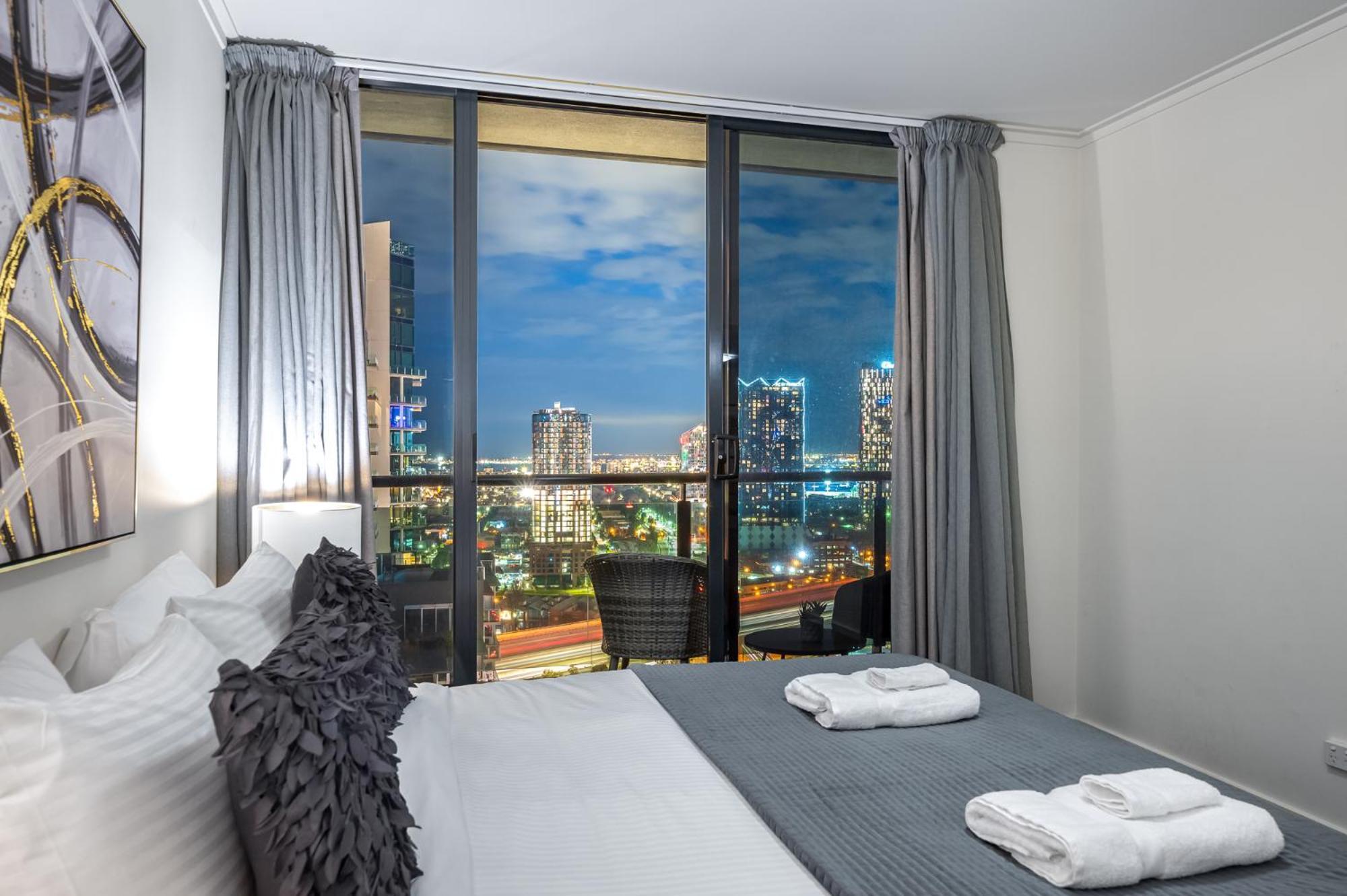 Exclusive - Vue Grande Apartment *