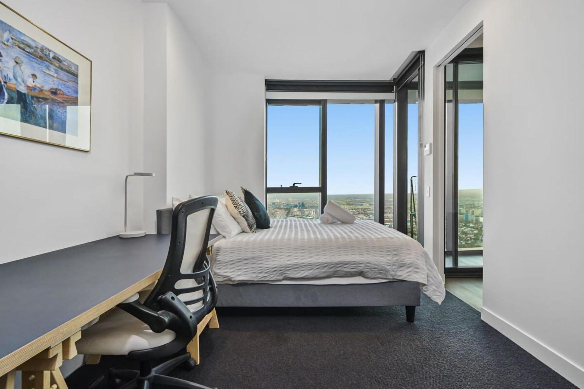 Views - 2br Gem Near Queen Vic Apartment Melbourne