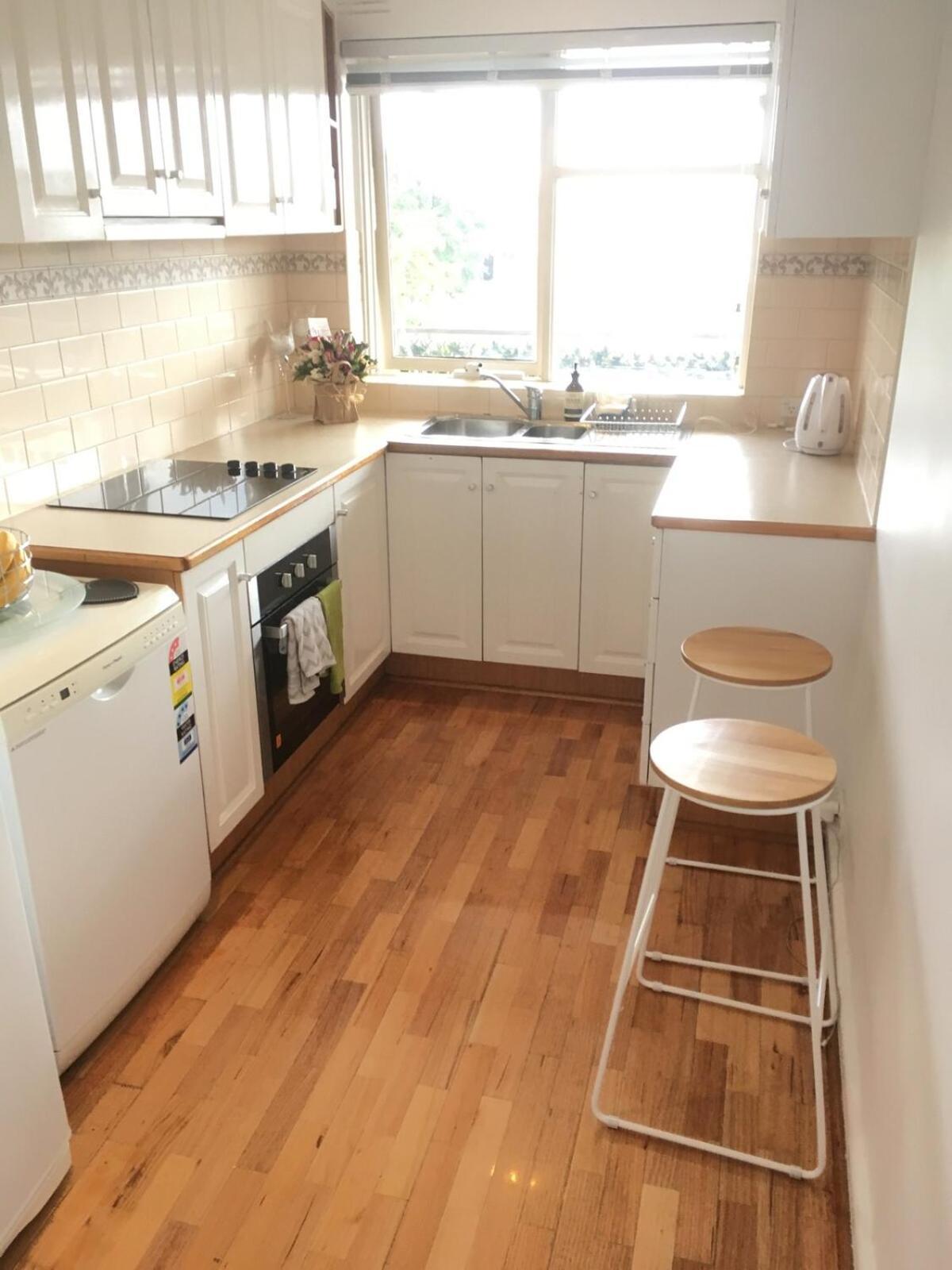 Little Vella Apartment Melbourne