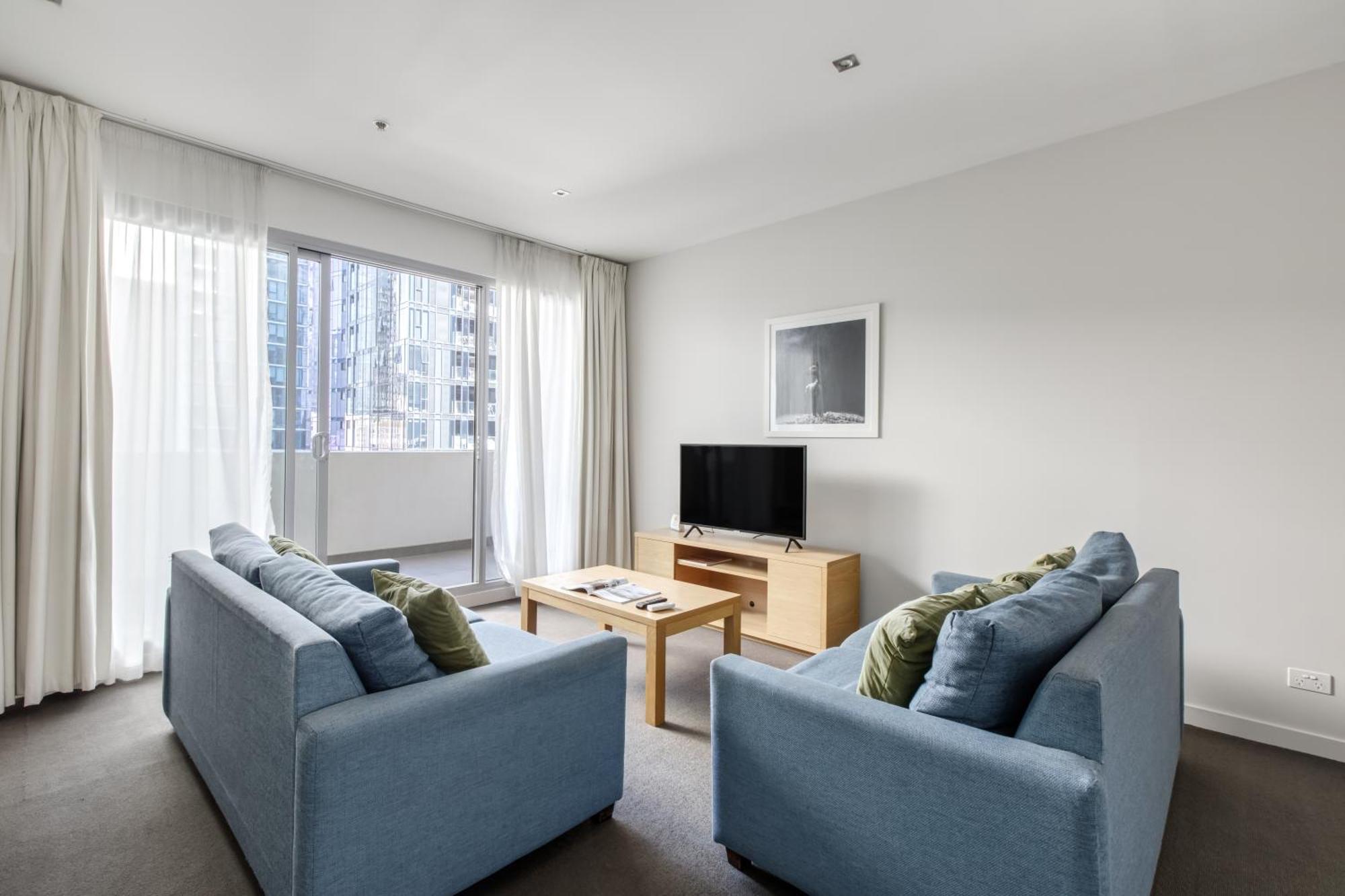 Modern Nomads South Yarra Gem 2br With Carpark Near Station Melbourne