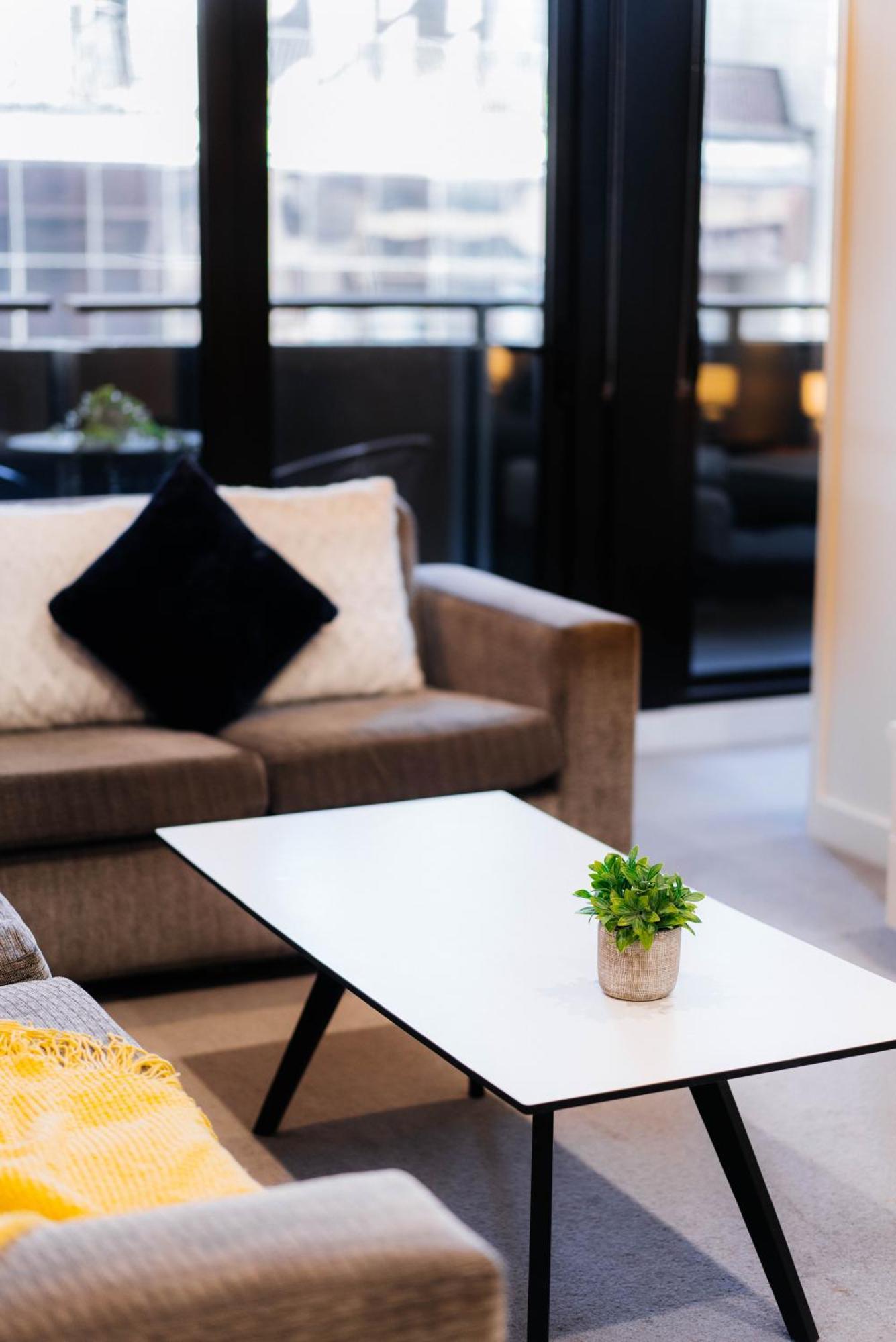 Cozy Spacious 2b2b Cbd