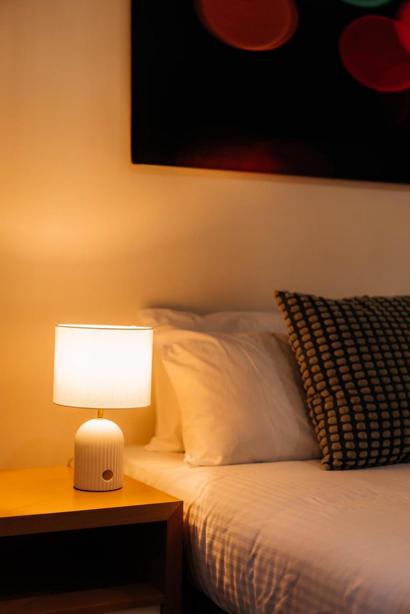 Apartment Cozy Spacious 2b2b Cbd