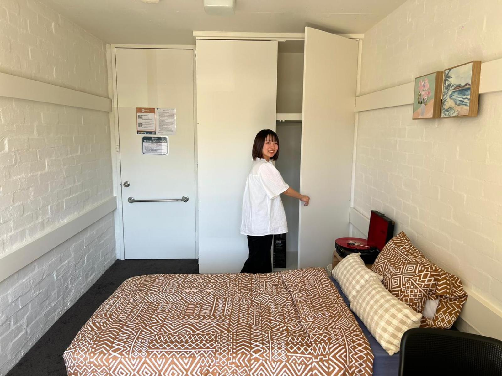 Ozi Village Cardigan Hostel