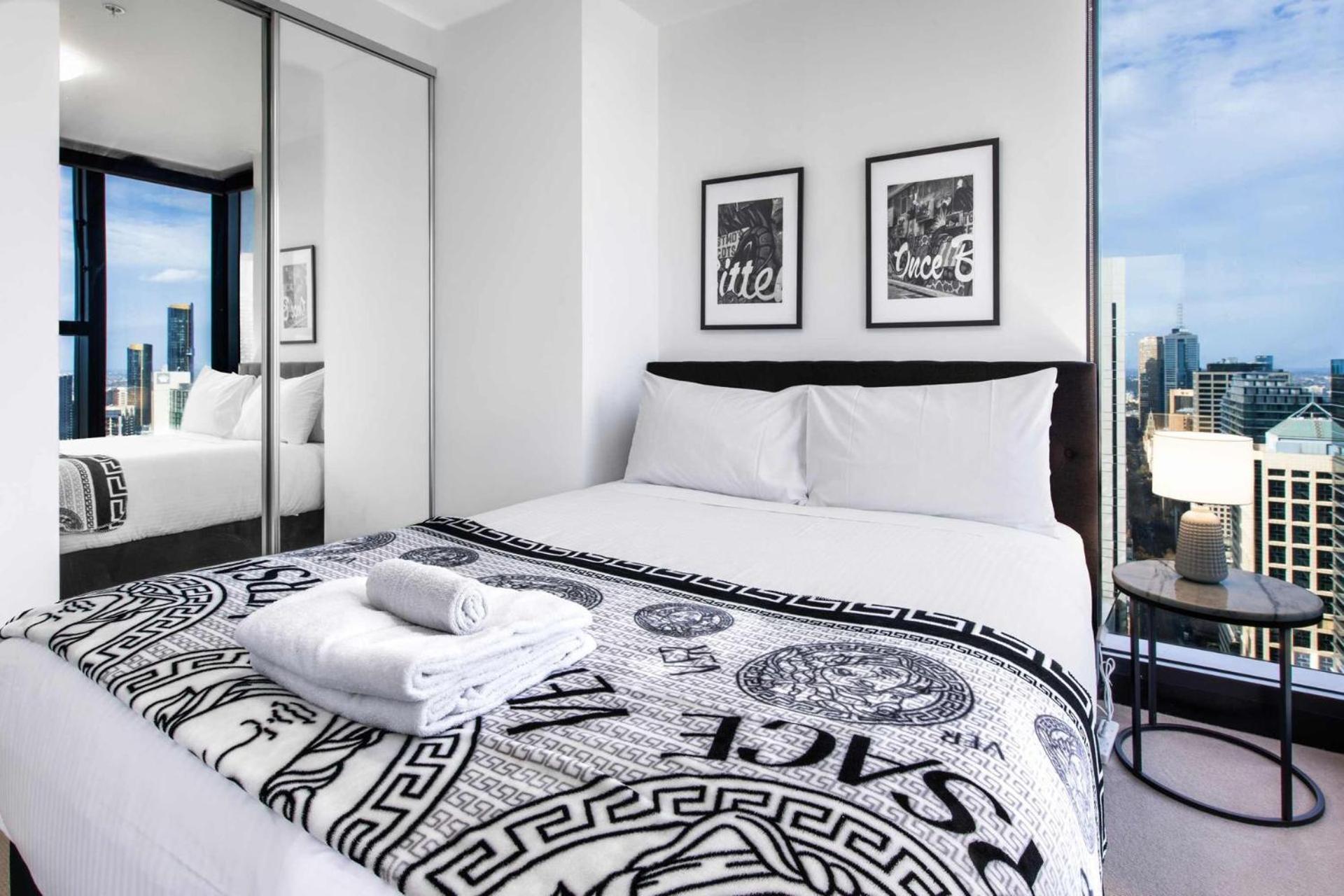 Downtown Delight Experience In Style Apartment Melbourne