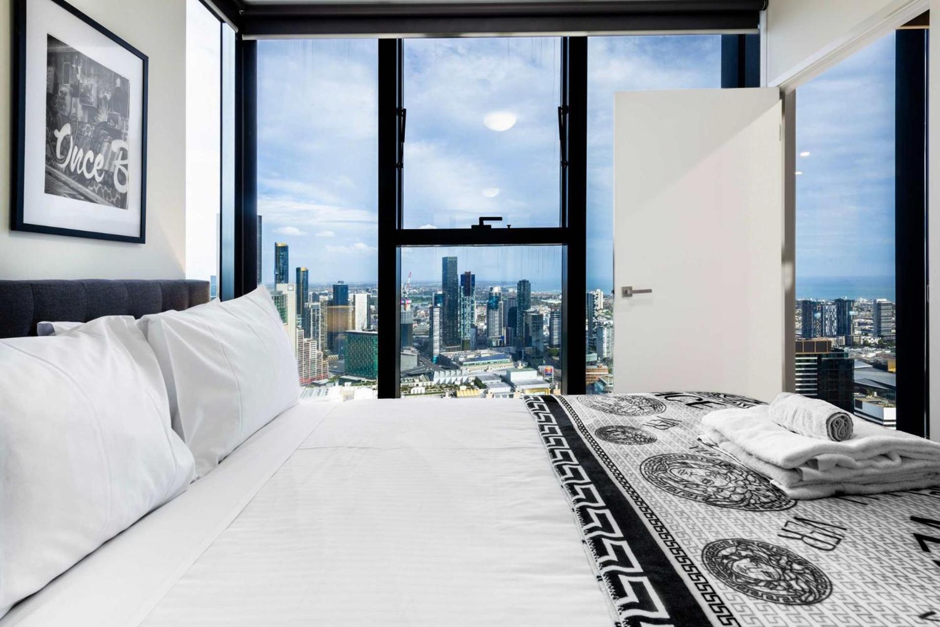 Downtown Delight Experience In Style Melbourne