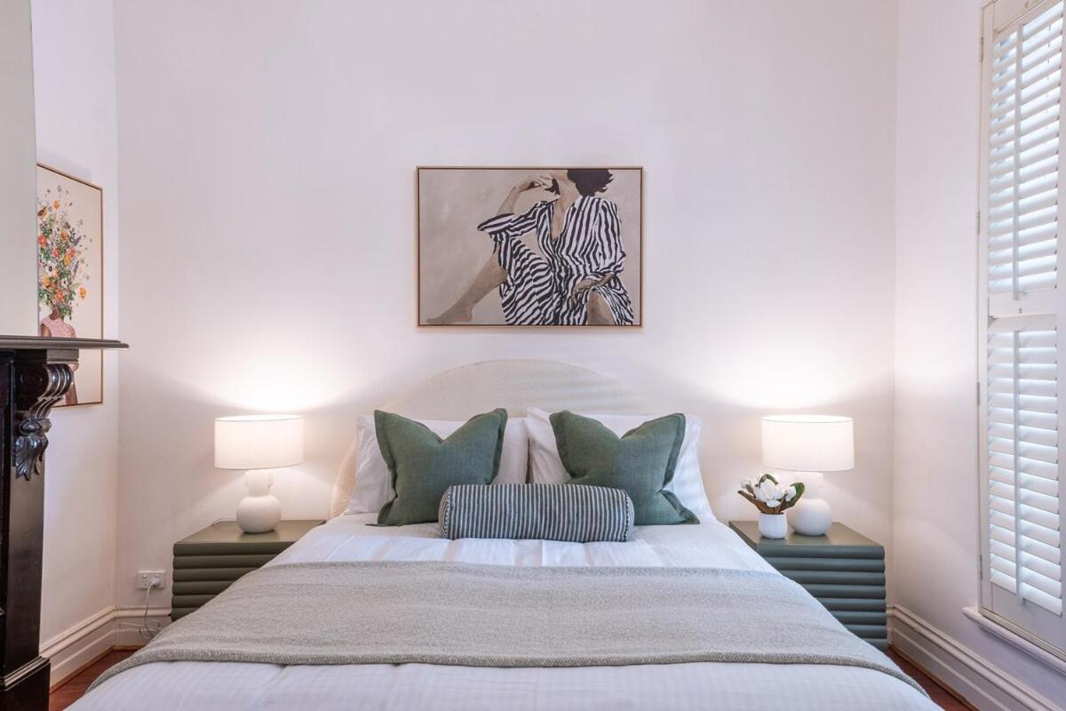 Prahran Timeless & Modern Haven, With Parking Holiday home Melbourne