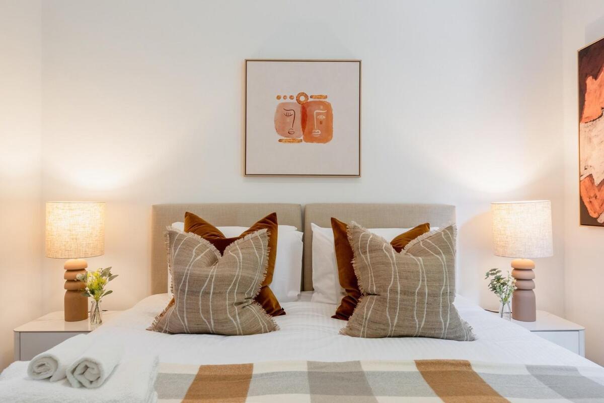 Holiday home Prahran Timeless & Modern Haven, With Parking *