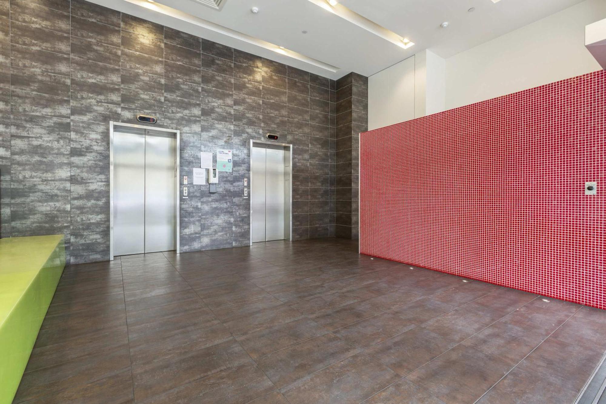 Apartment Magnificent With Car Park And Easy Access To The Melbourne