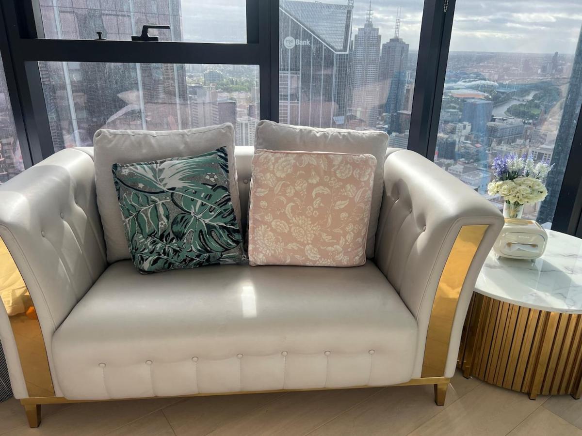 Sky-high Cozy In Melb Cbd! Melbourne