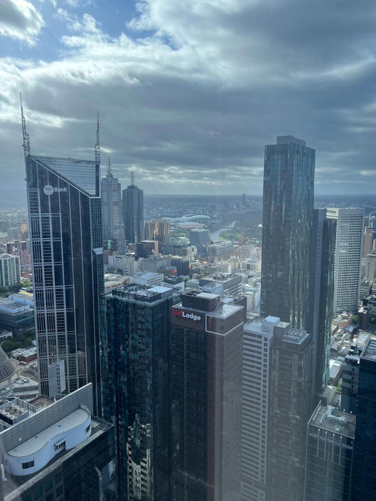 Sky-high Cozy In Melb Cbd! * Melbourne