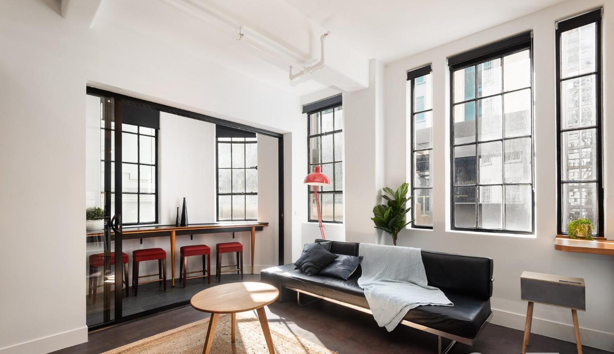 Spacious Designer Warehouse Cbd * Melbourne