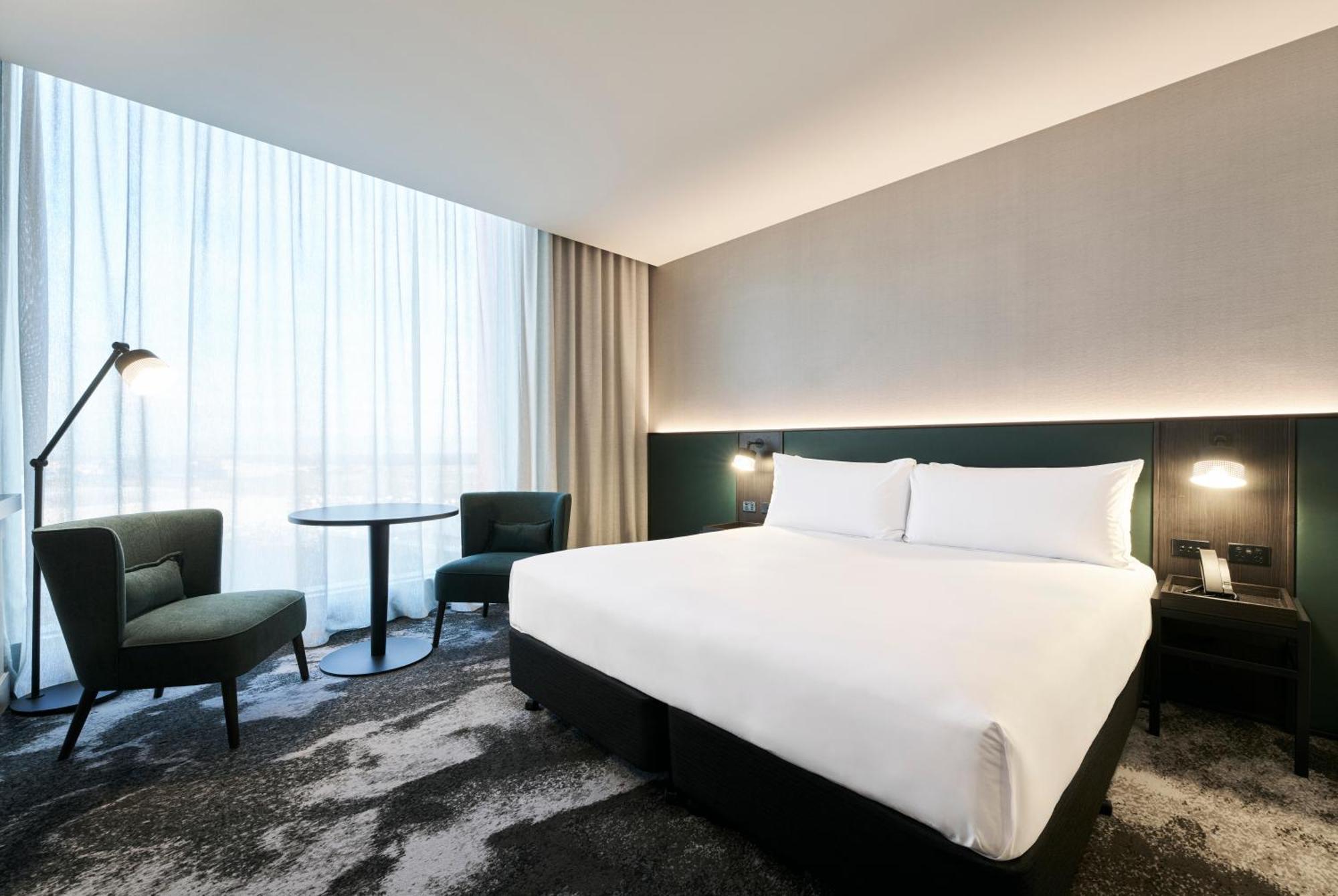 Novotel Airport Hotel