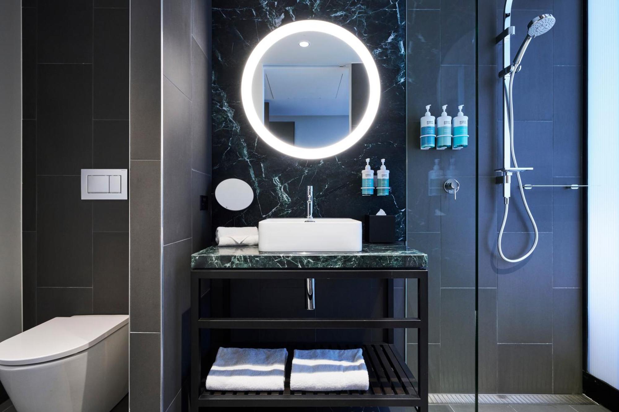 Hotel Novotel Airport 4*