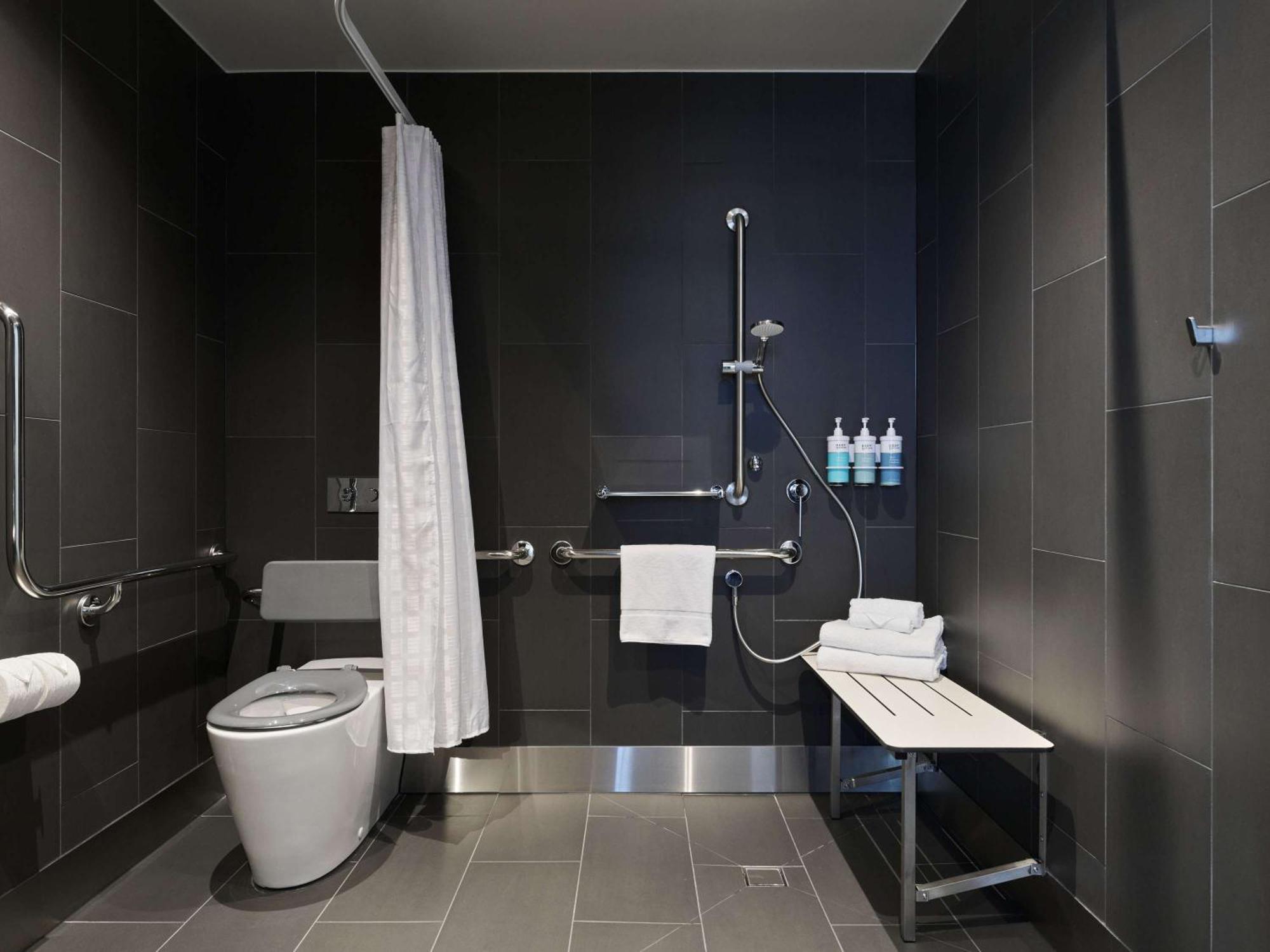 Novotel Airport Hotel Melbourne