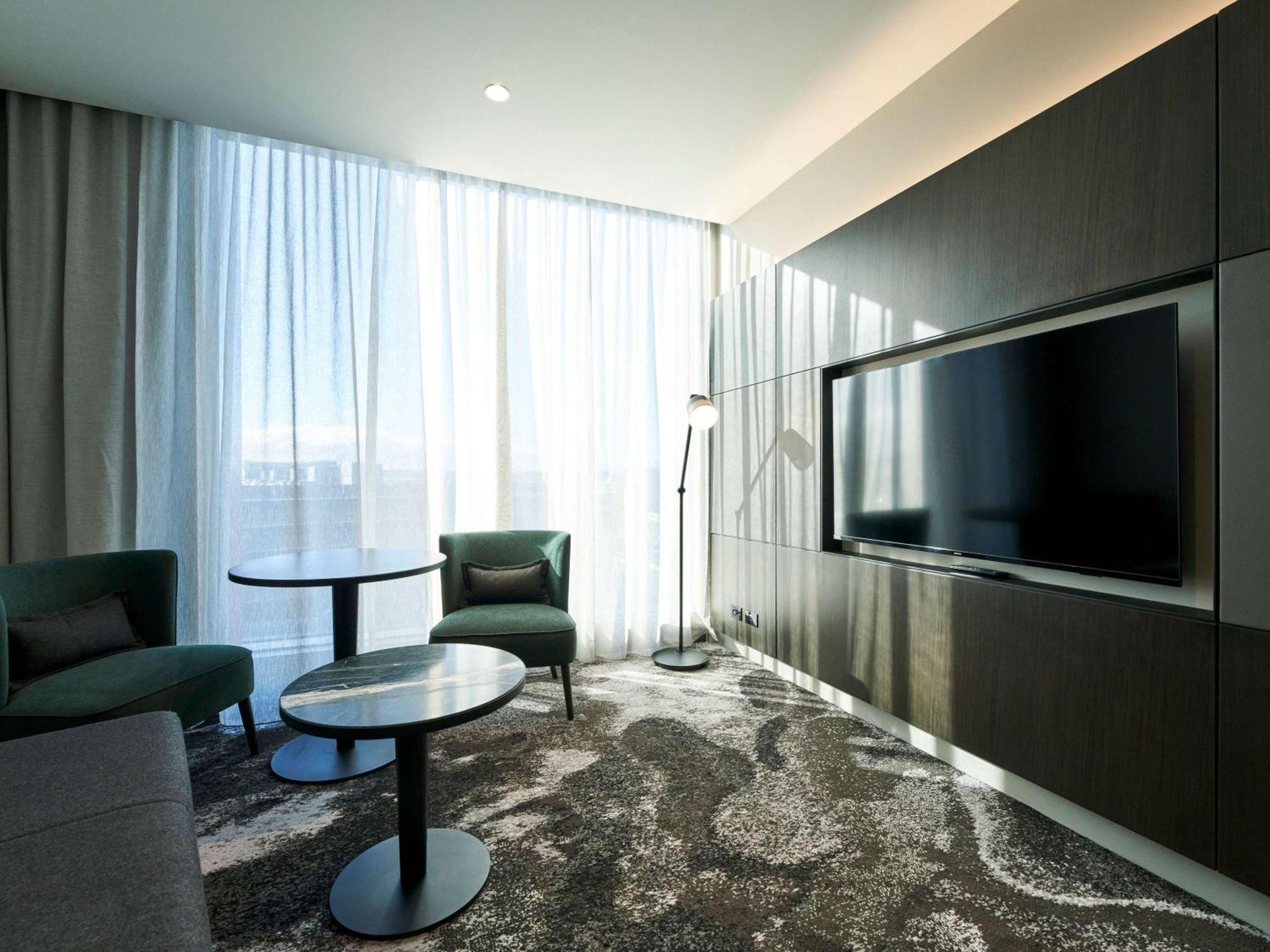 Novotel Airport Hotel Melbourne