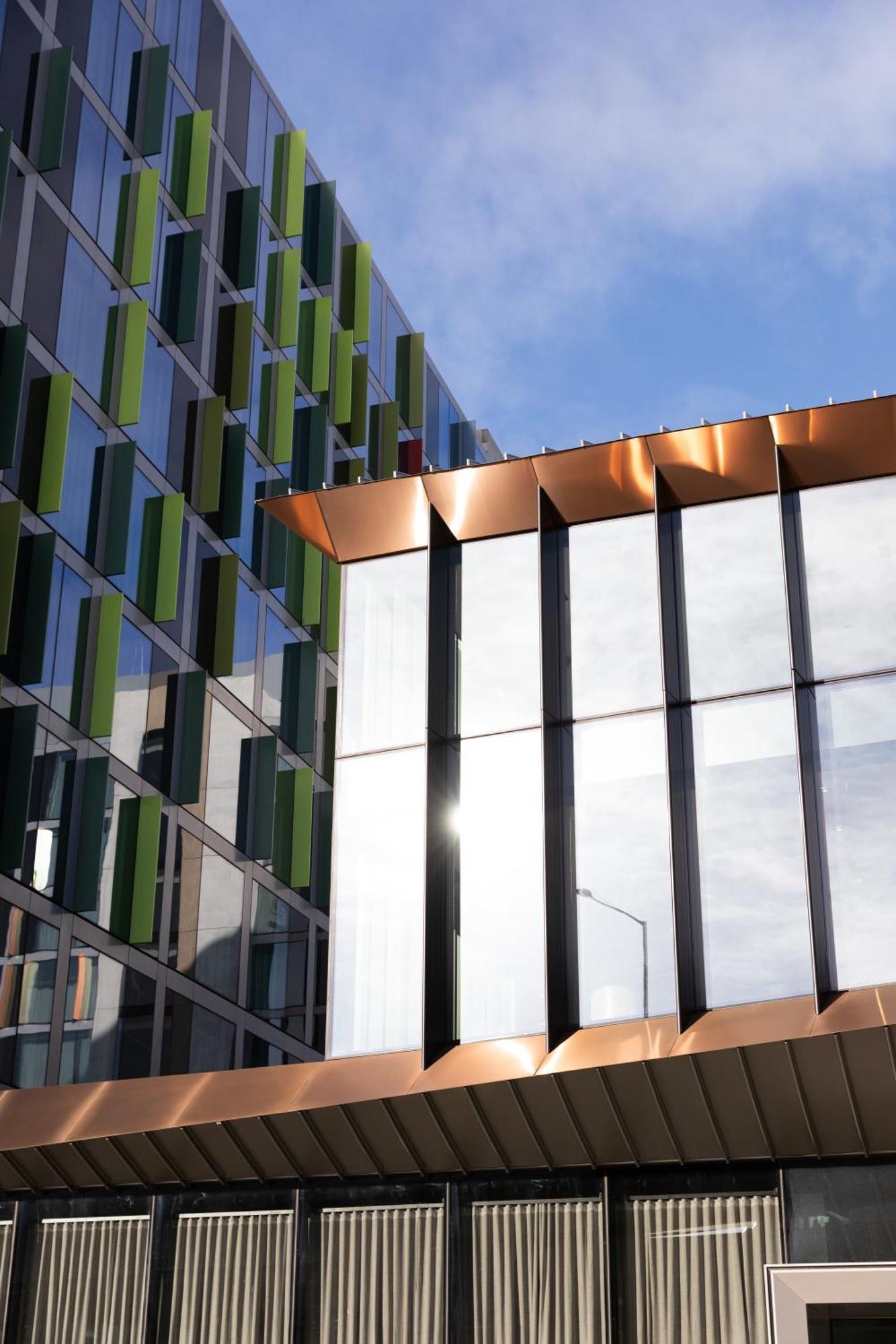 Ibis Styles Airport Hotel Melbourne