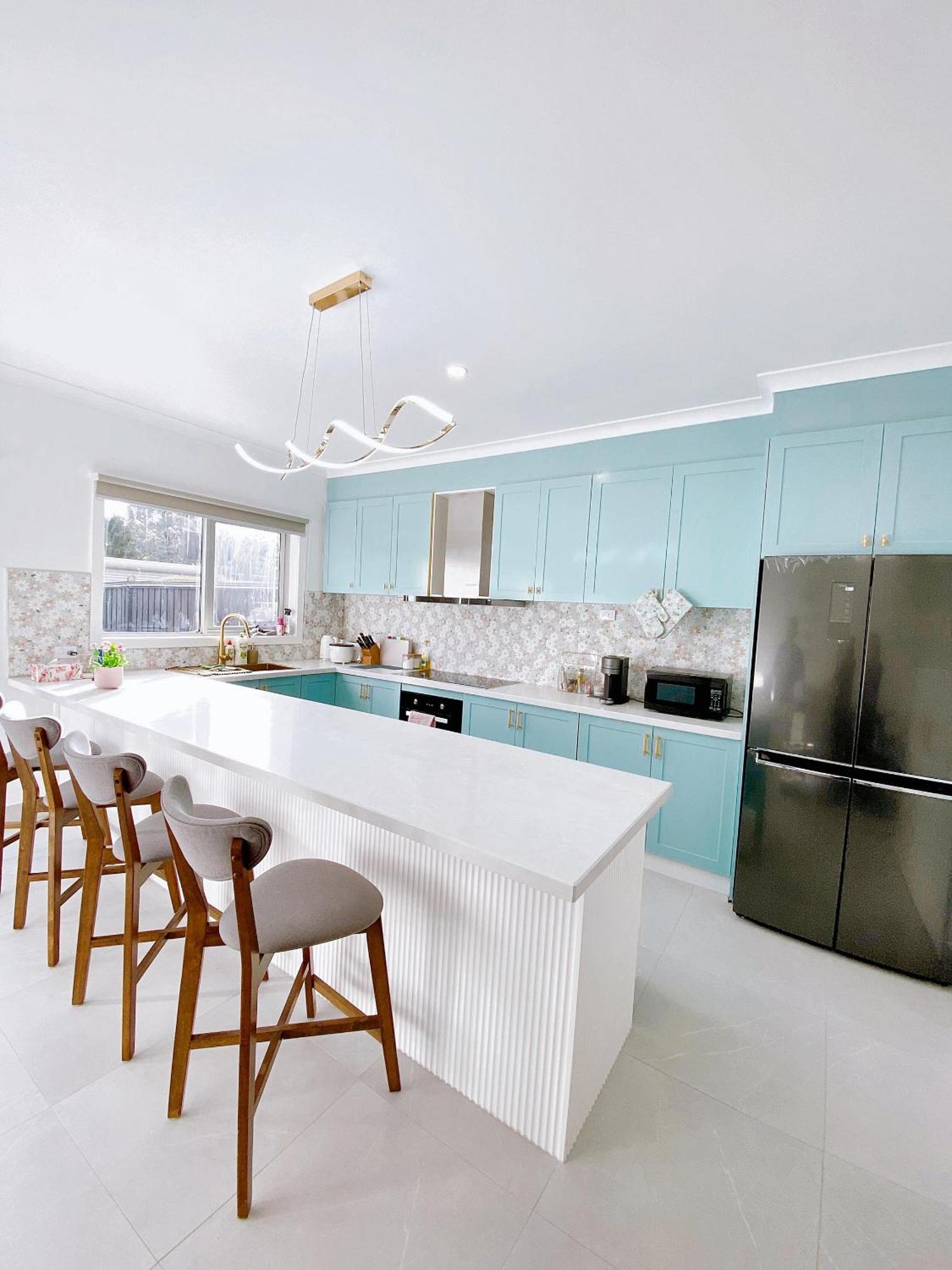 Convenient L Backyard Bbq L Playground L Park View * Melbourne