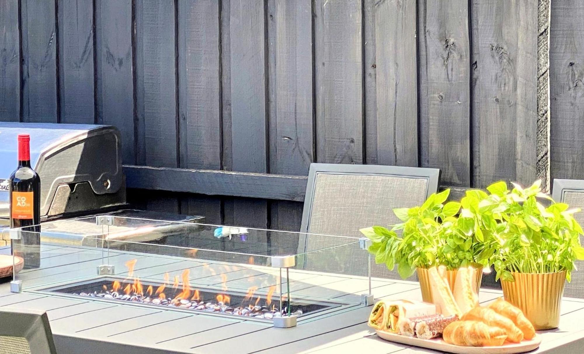 Convenient L Backyard Bbq L Playground L Park View *