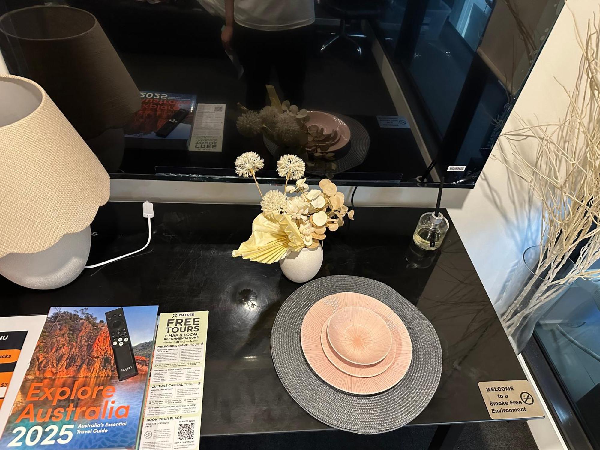 Jazz Chill In Cbd Apartment