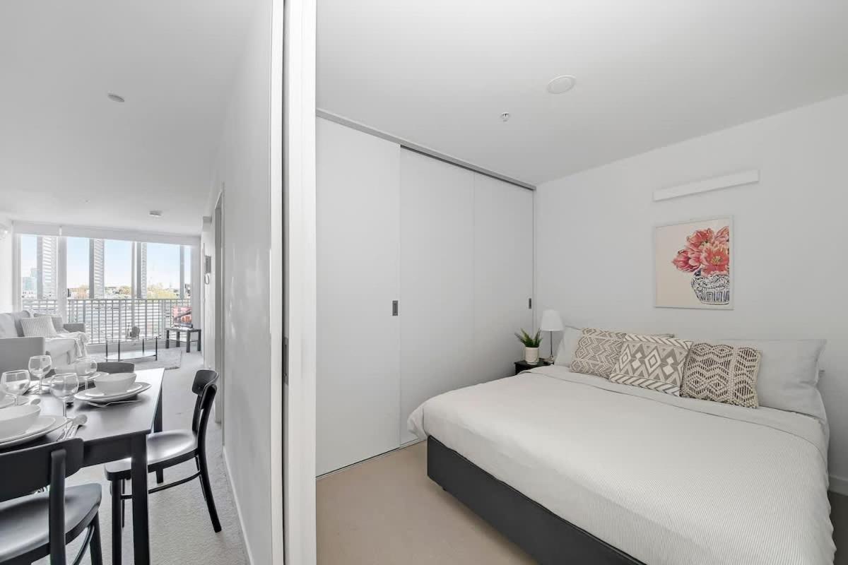 Apartment 2br Near Queen Victoria Market *