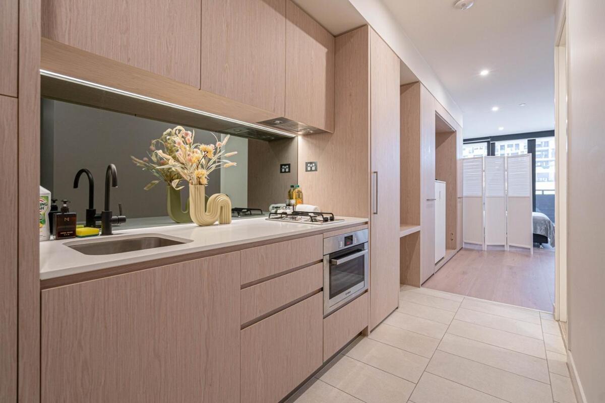 Apartment Unparalleled Convenience Great Amenity #eq06 *