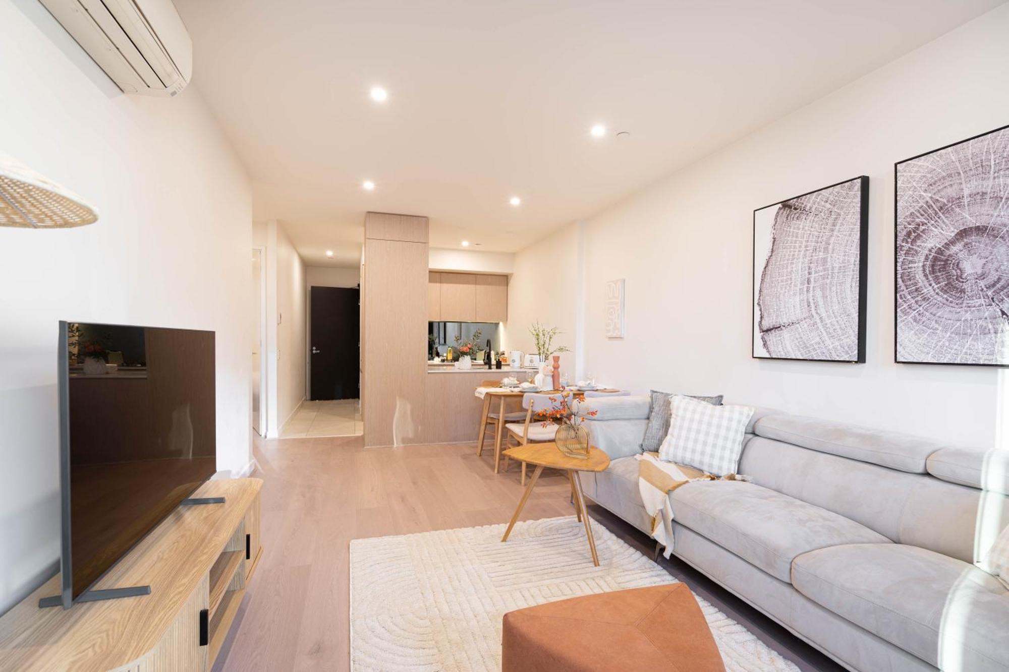 Apartment Unparalleled Convenience 2br Free Parking #eq07