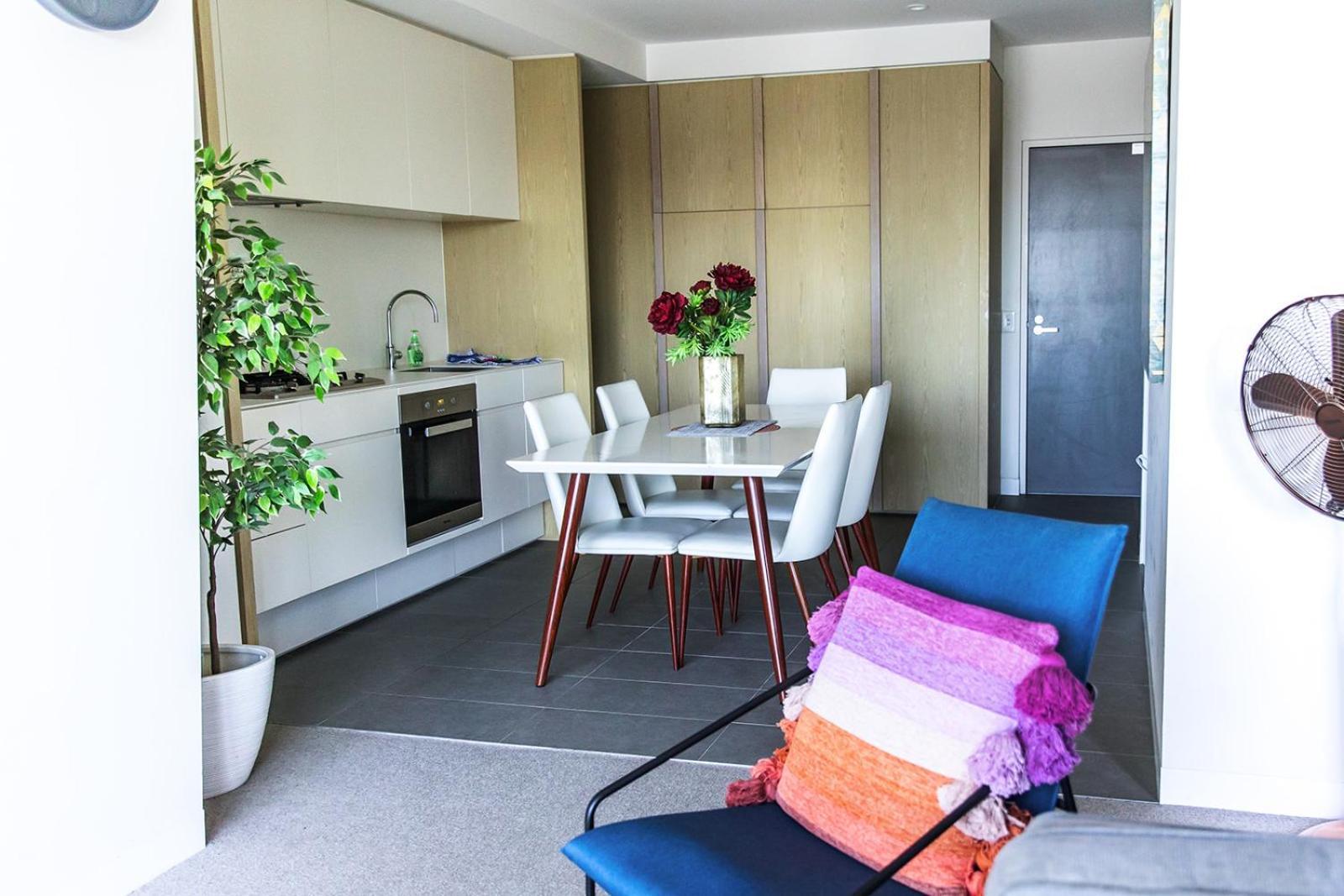 Pearl Waterfront Docklands Apartment *
