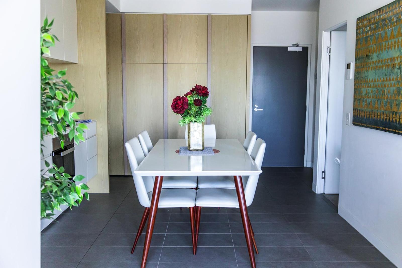 Pearl Waterfront Docklands Apartment *