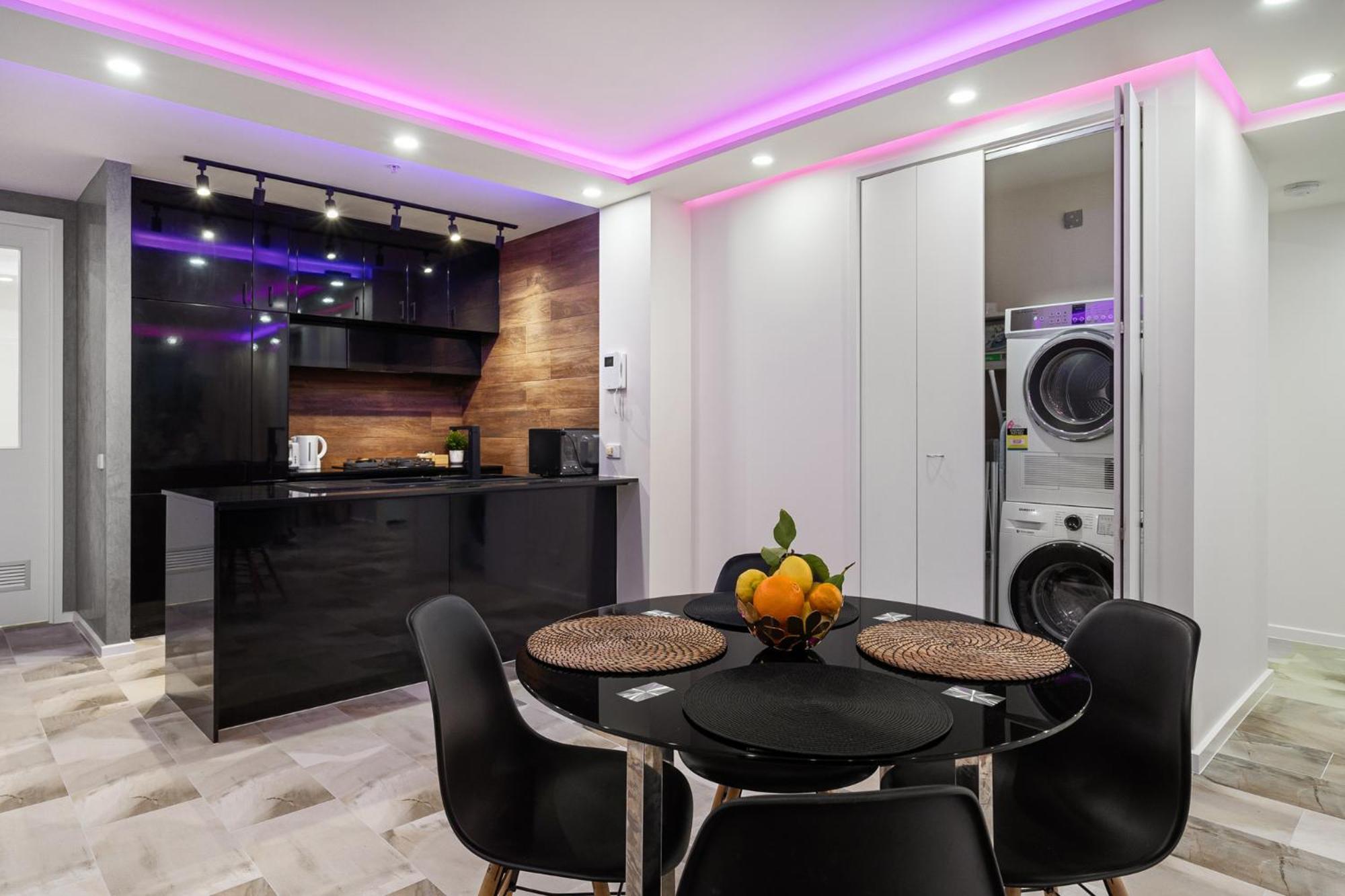 Apartment Luxury 3br For Up To 8 Guests *