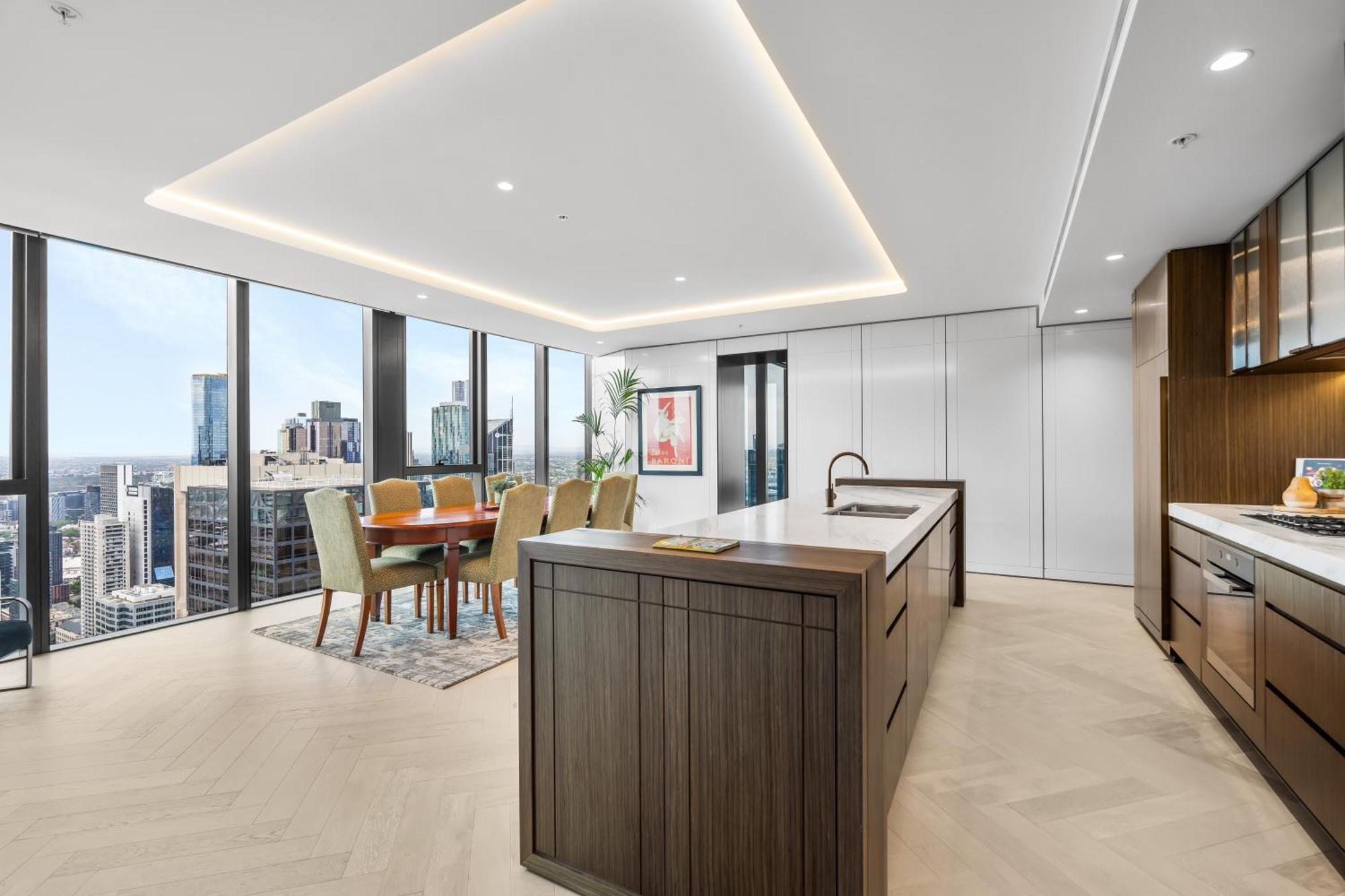 Collins House By Cllix Aparthotel