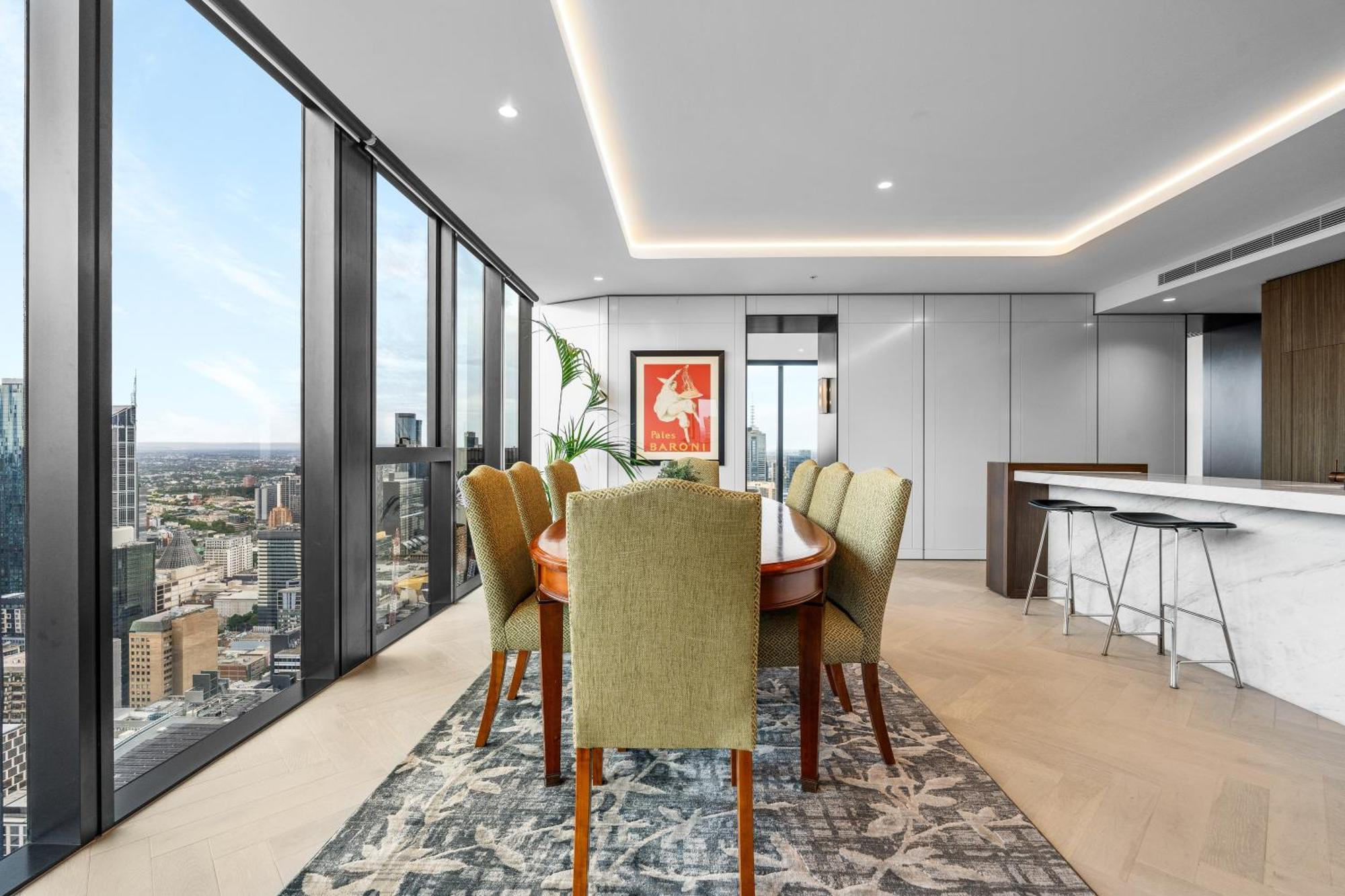 Collins House By Cllix Aparthotel