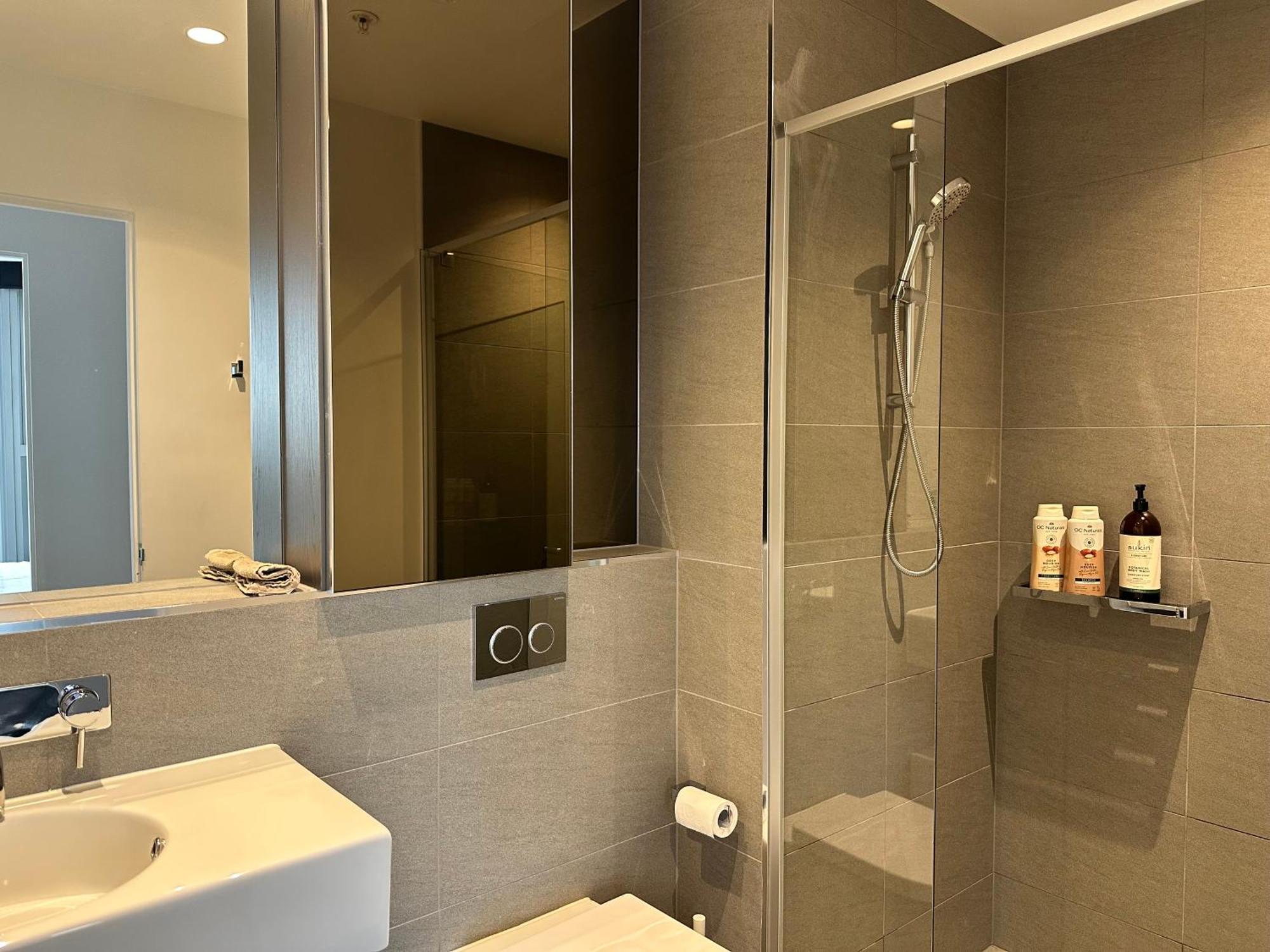 Southern Cross Luxe Retreat Apartment