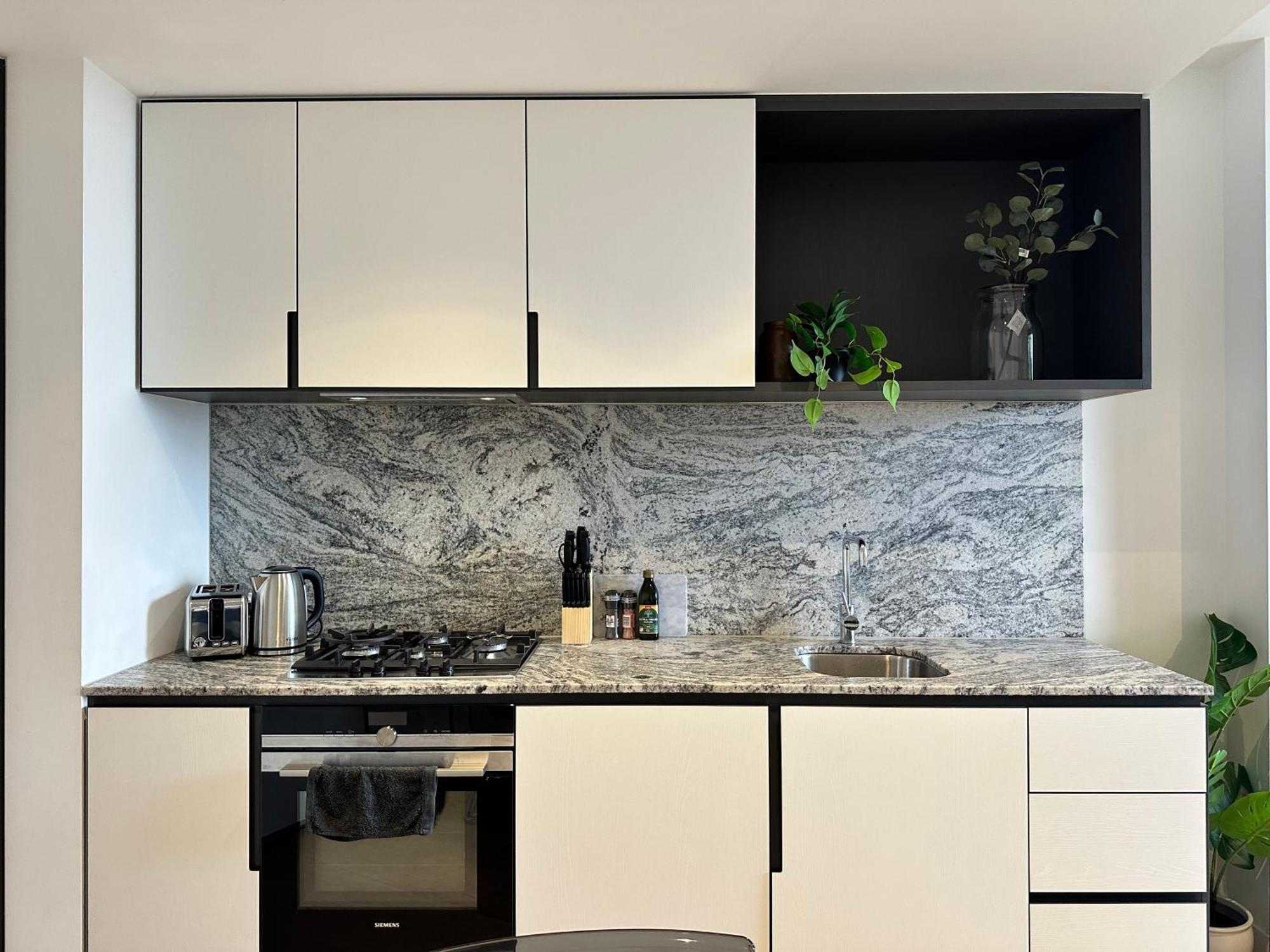 Southern Cross Luxe Retreat * Melbourne