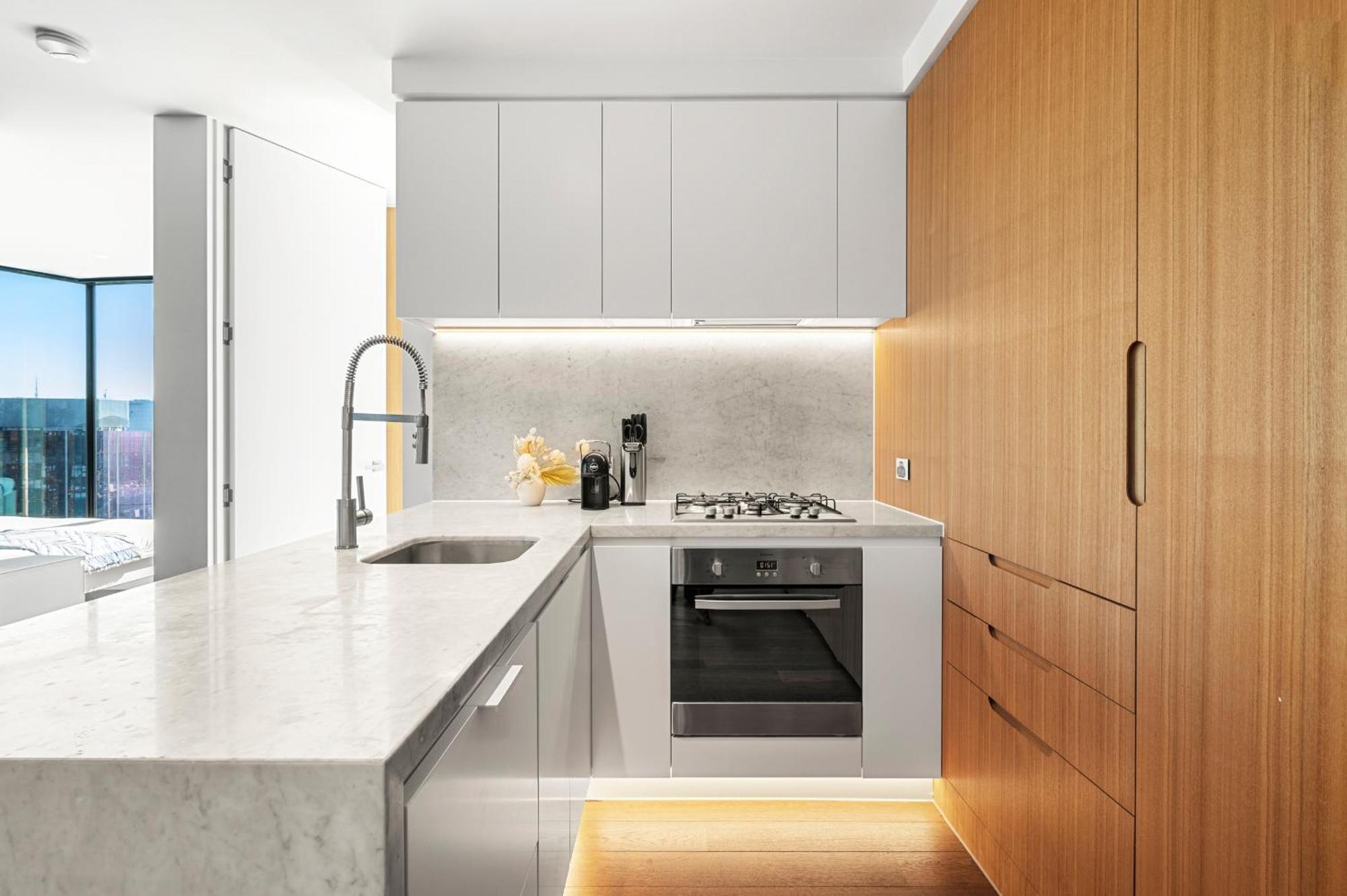 Apartment Gorgeous Views 64th Floor 3br With Pool & Gym *