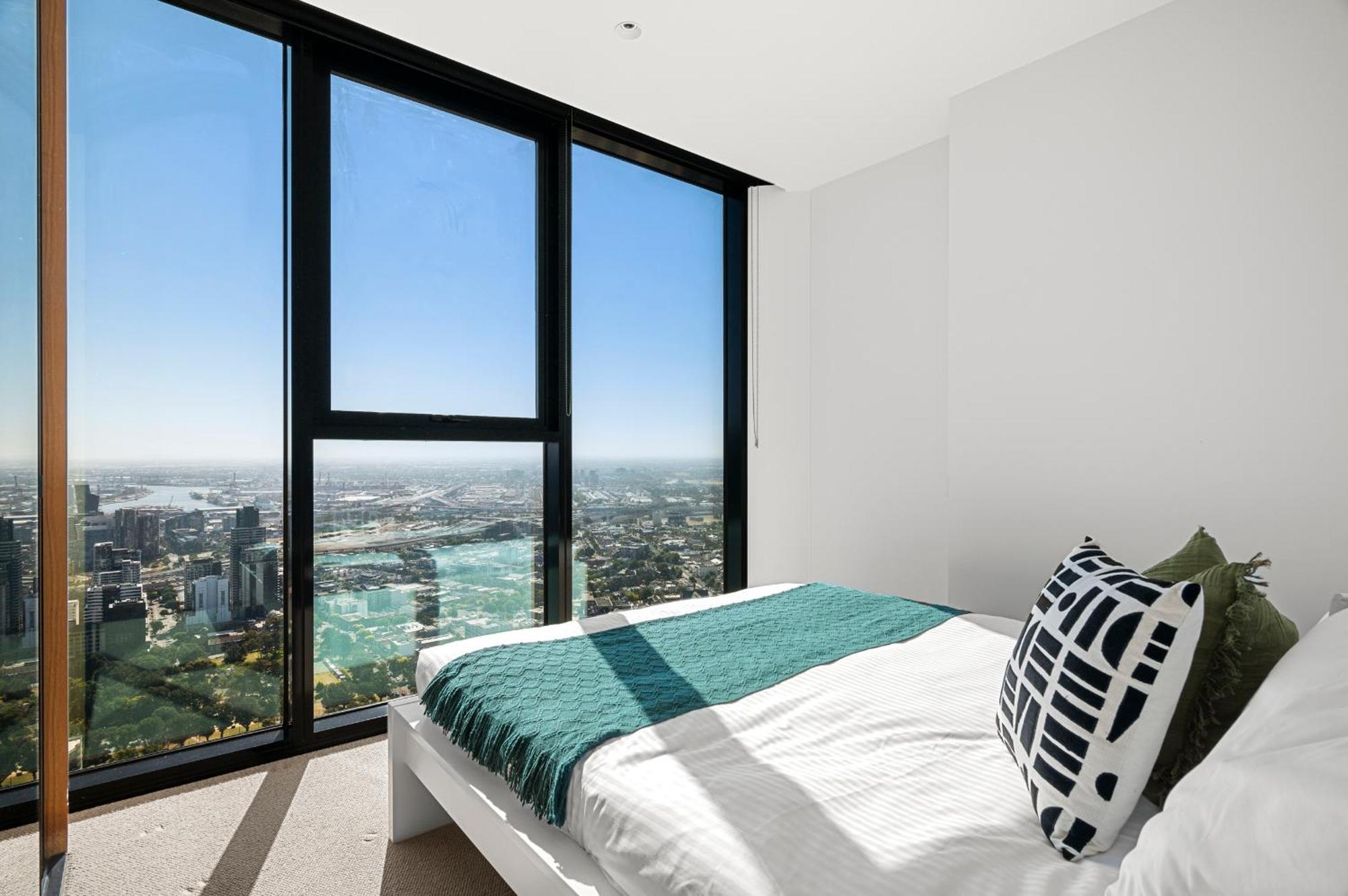 Gorgeous Views 64th Floor 3br With Pool & Gym * Melbourne