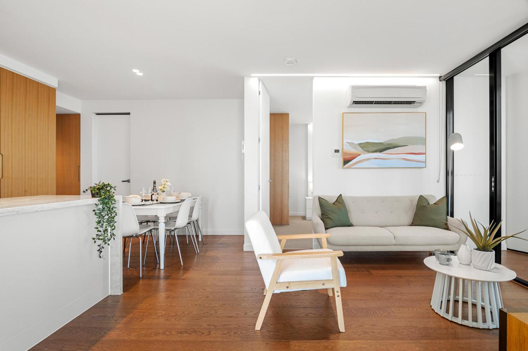 Apartment Gorgeous Views 64th Floor 3br With Pool & Gym Melbourne