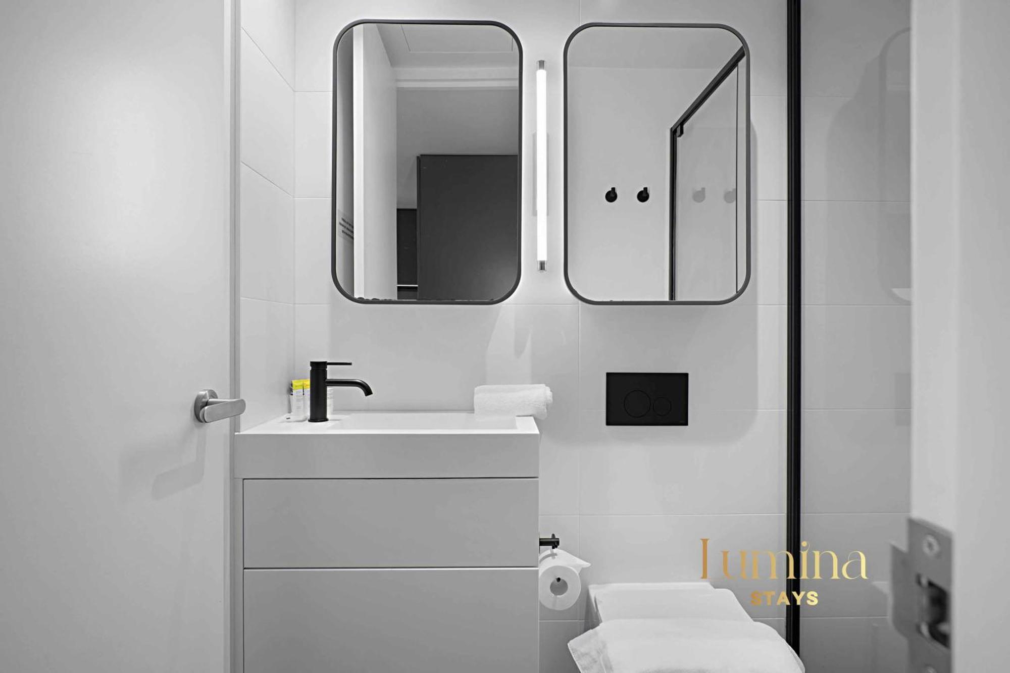 Lumina - Victoria One Apartment Melbourne