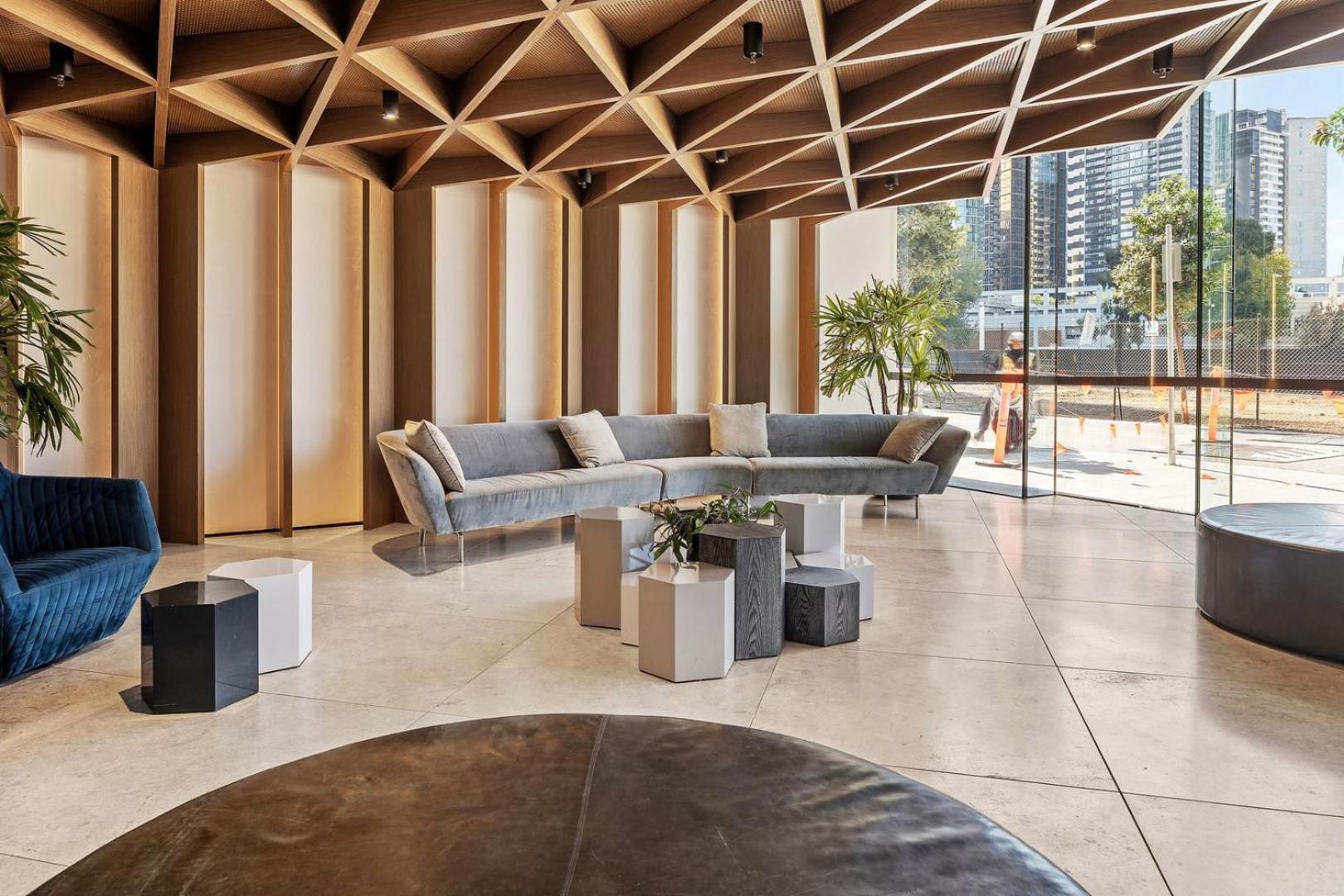 Stylish Southbank 2br With Bay Views, Pool And Gym Melbourne