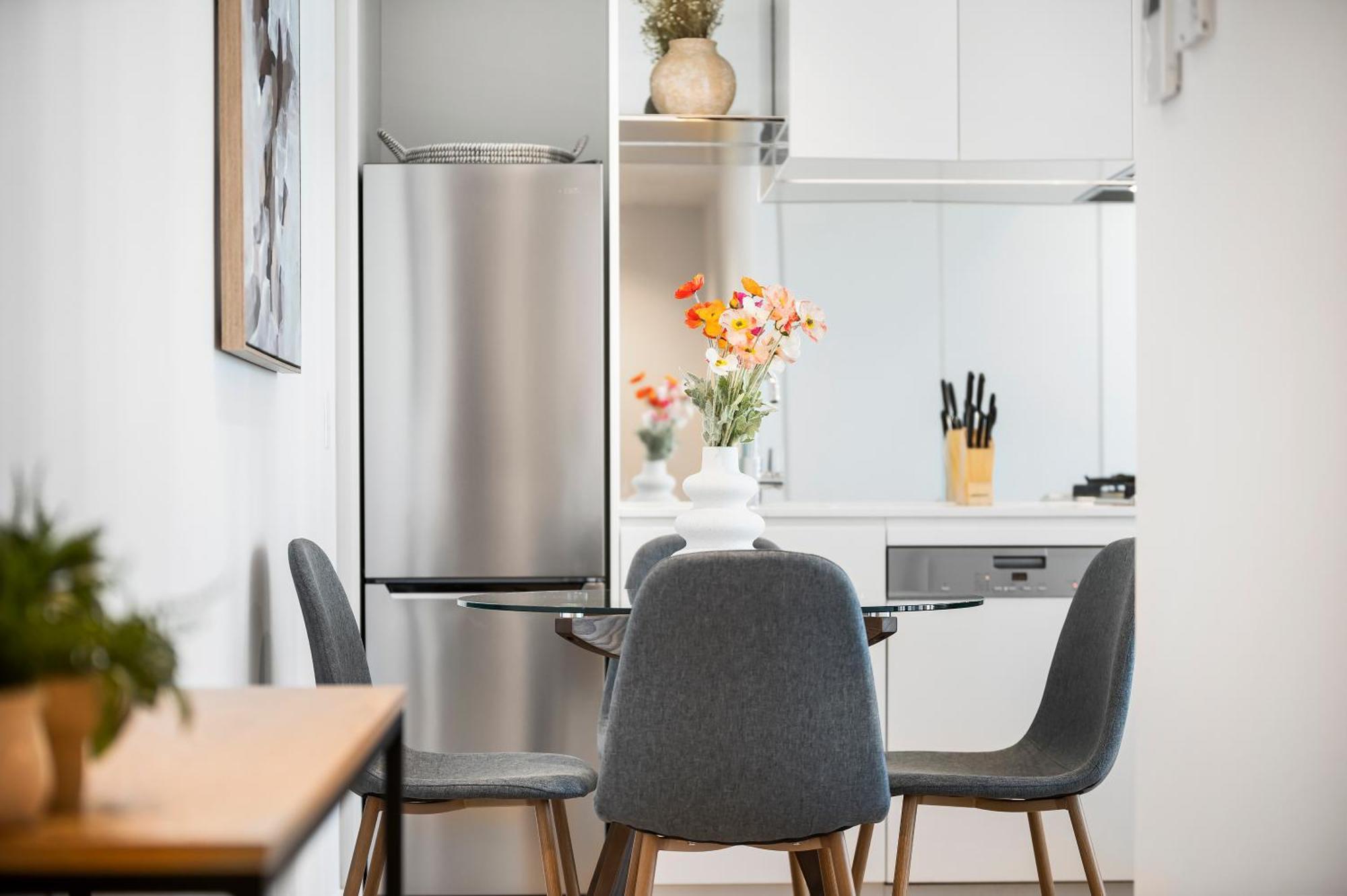 Stylish Southbank 2br With Bay Views, Pool And Gym * Melbourne