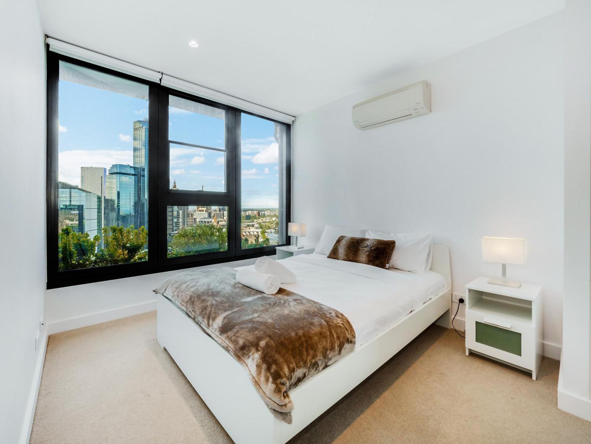 Pars - Quarter- Unique View Of And Yarra Apartment *
