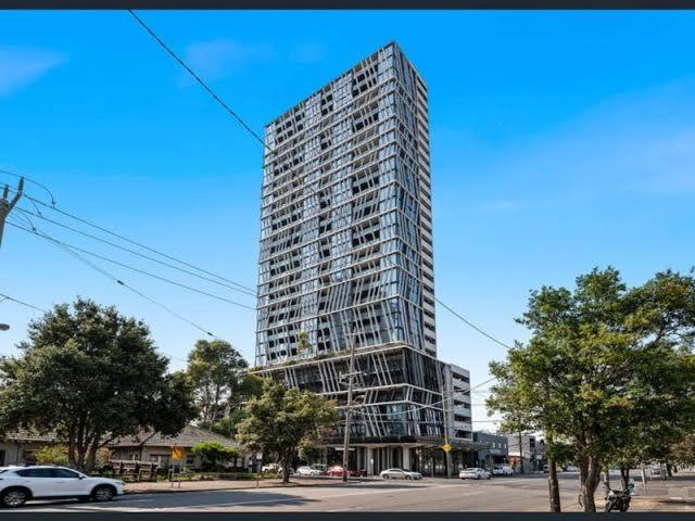 Homestay Gravity Tower Melbourne