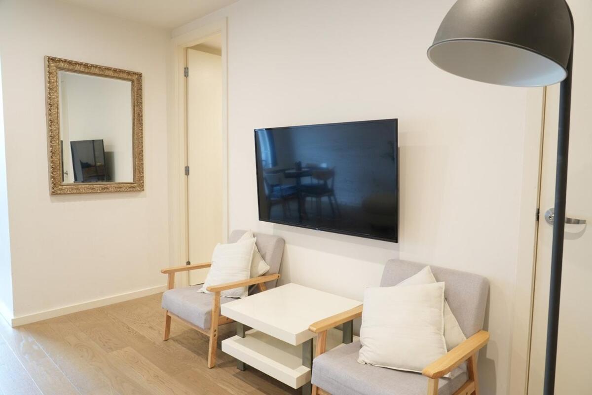 St Kilda Fitzroy St In Secure Luxury Building Melbourne